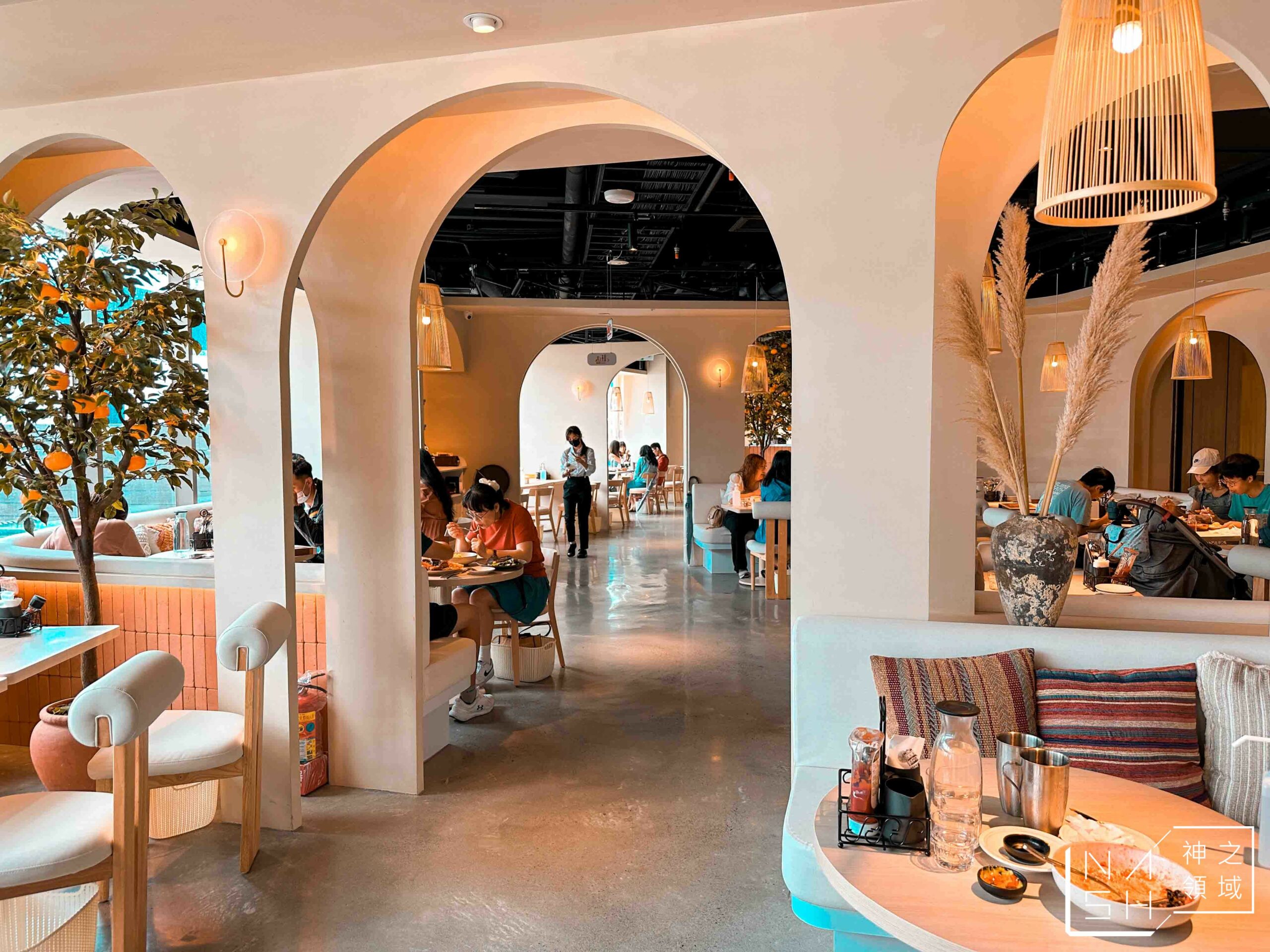 SECOND FLOOR CAFE 貳樓淡水站前店