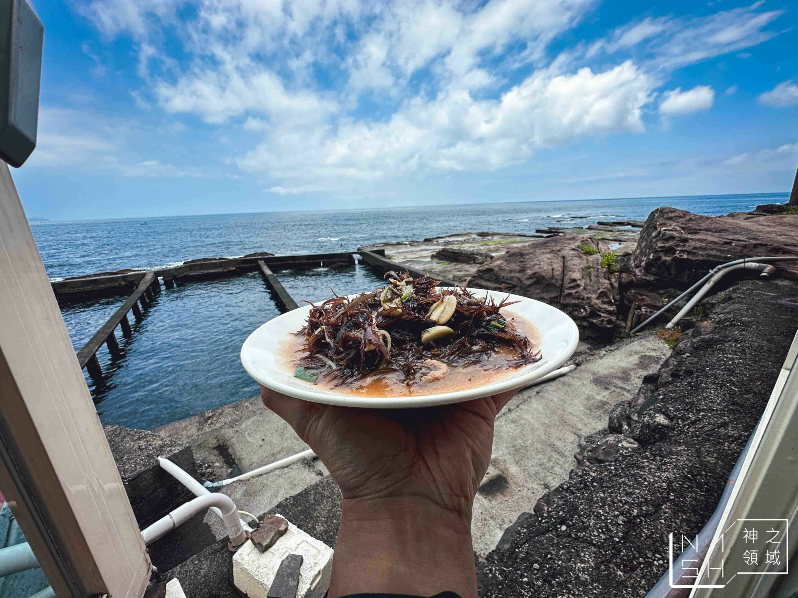 吃飯看海