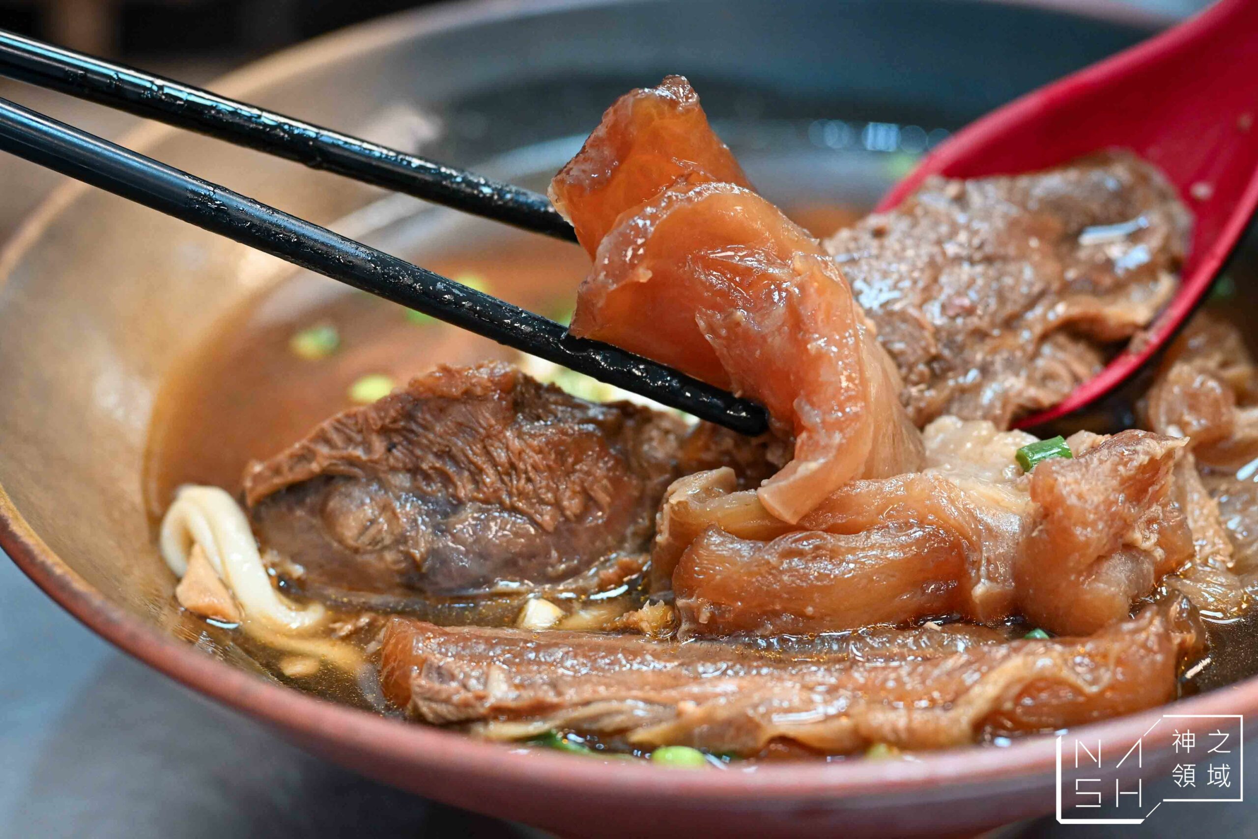 粟家牛肉麵