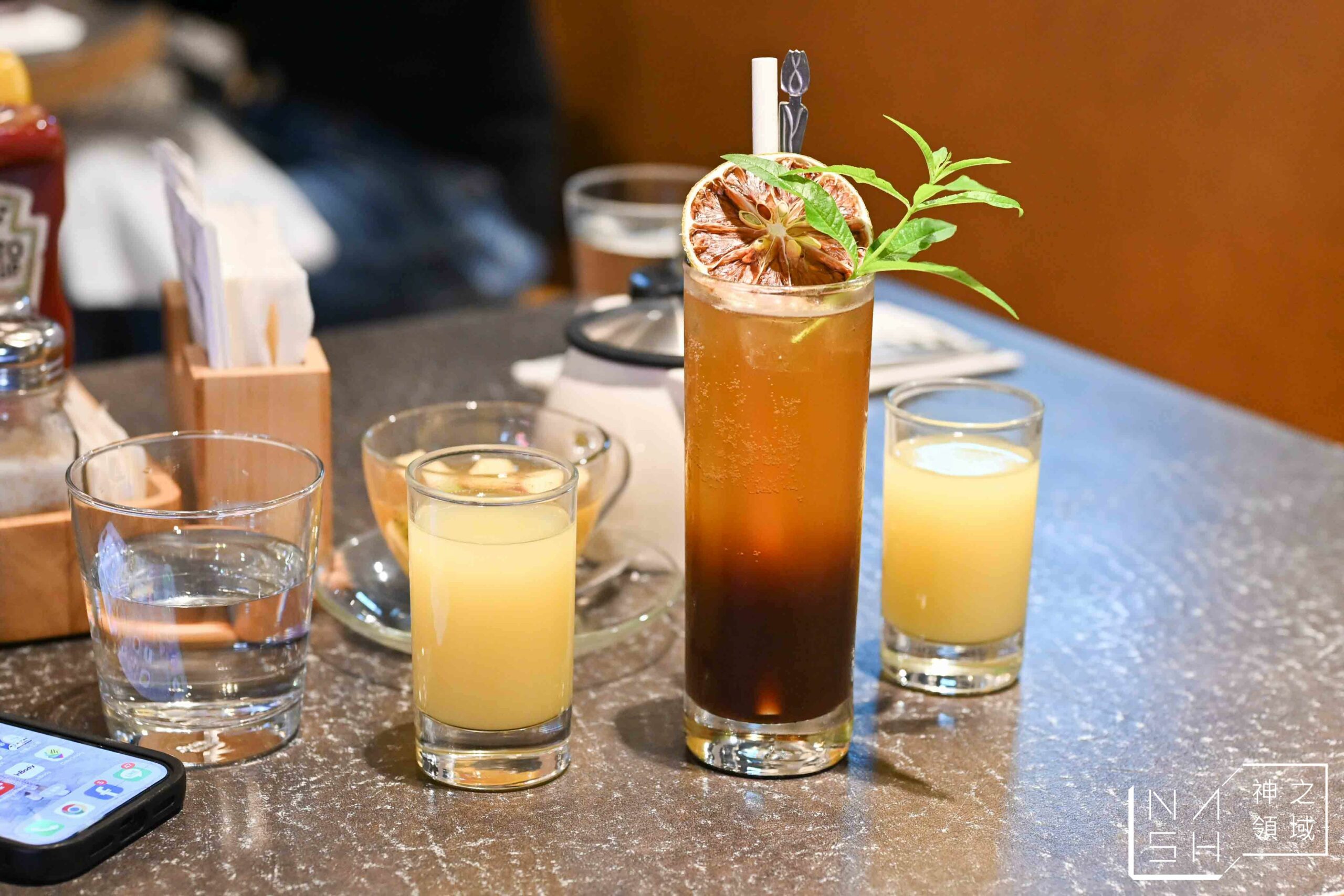 M One Cafe A11館