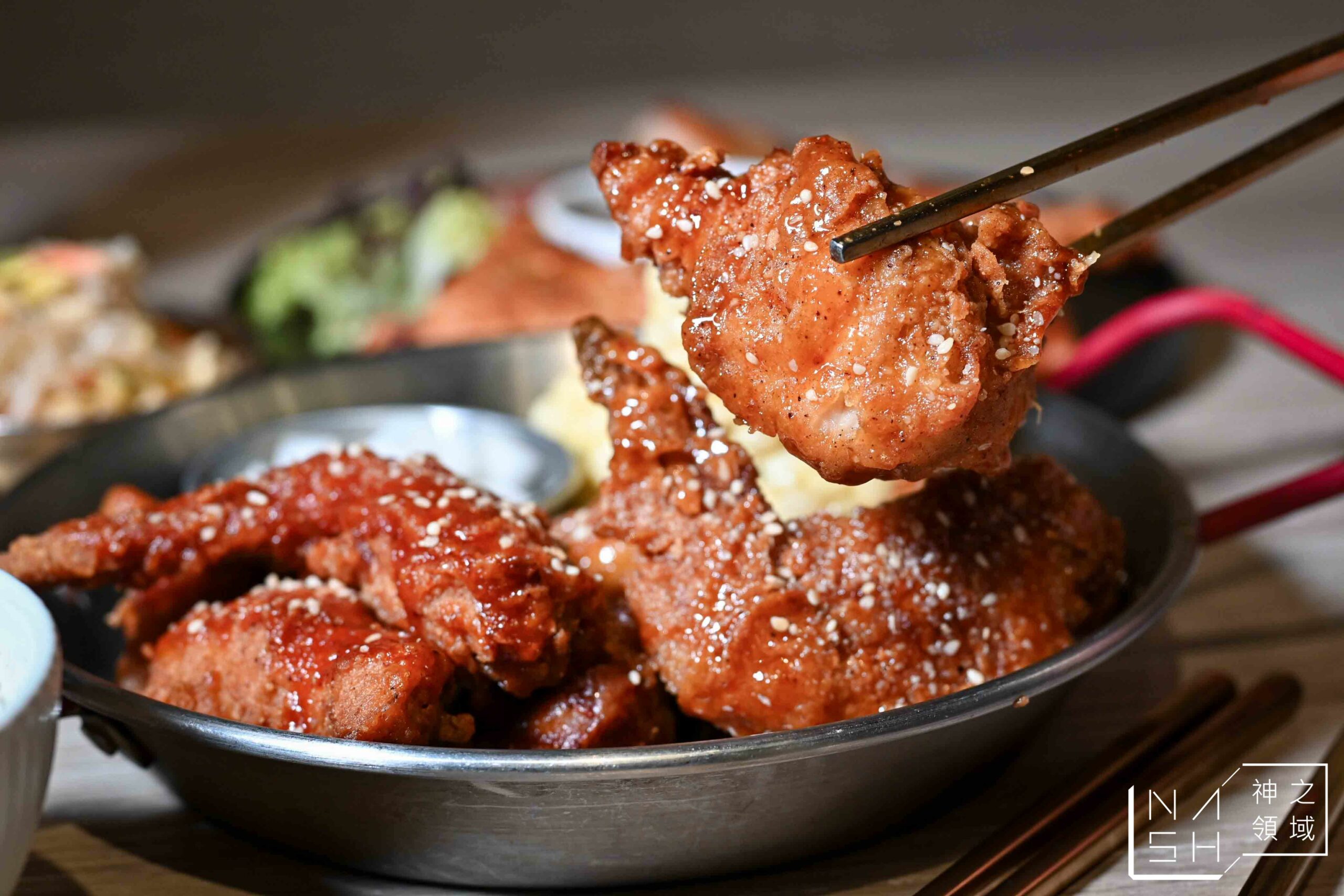 梨谷韓式鐵板炭火烤肉