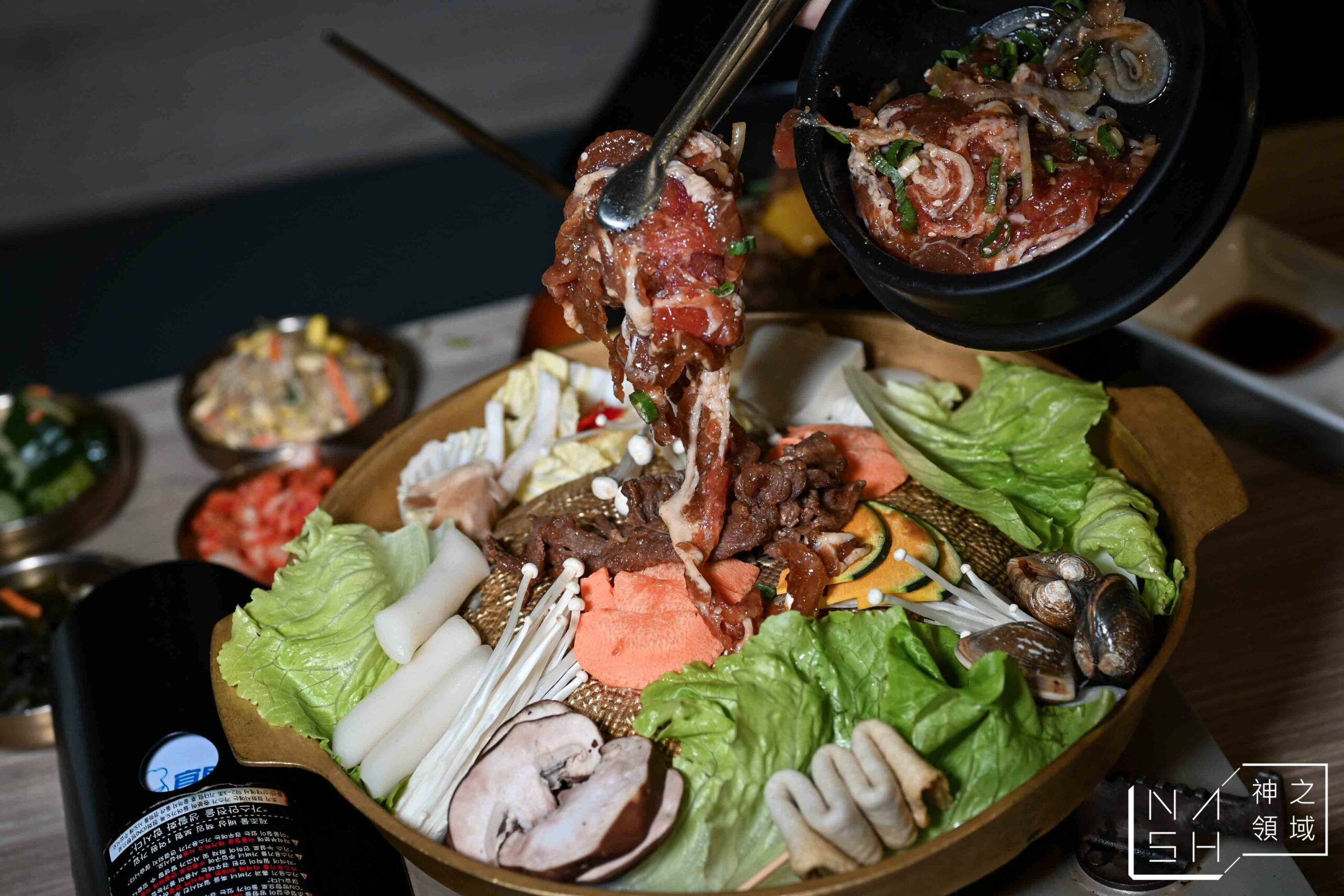 梨谷韓式鐵板炭火烤肉