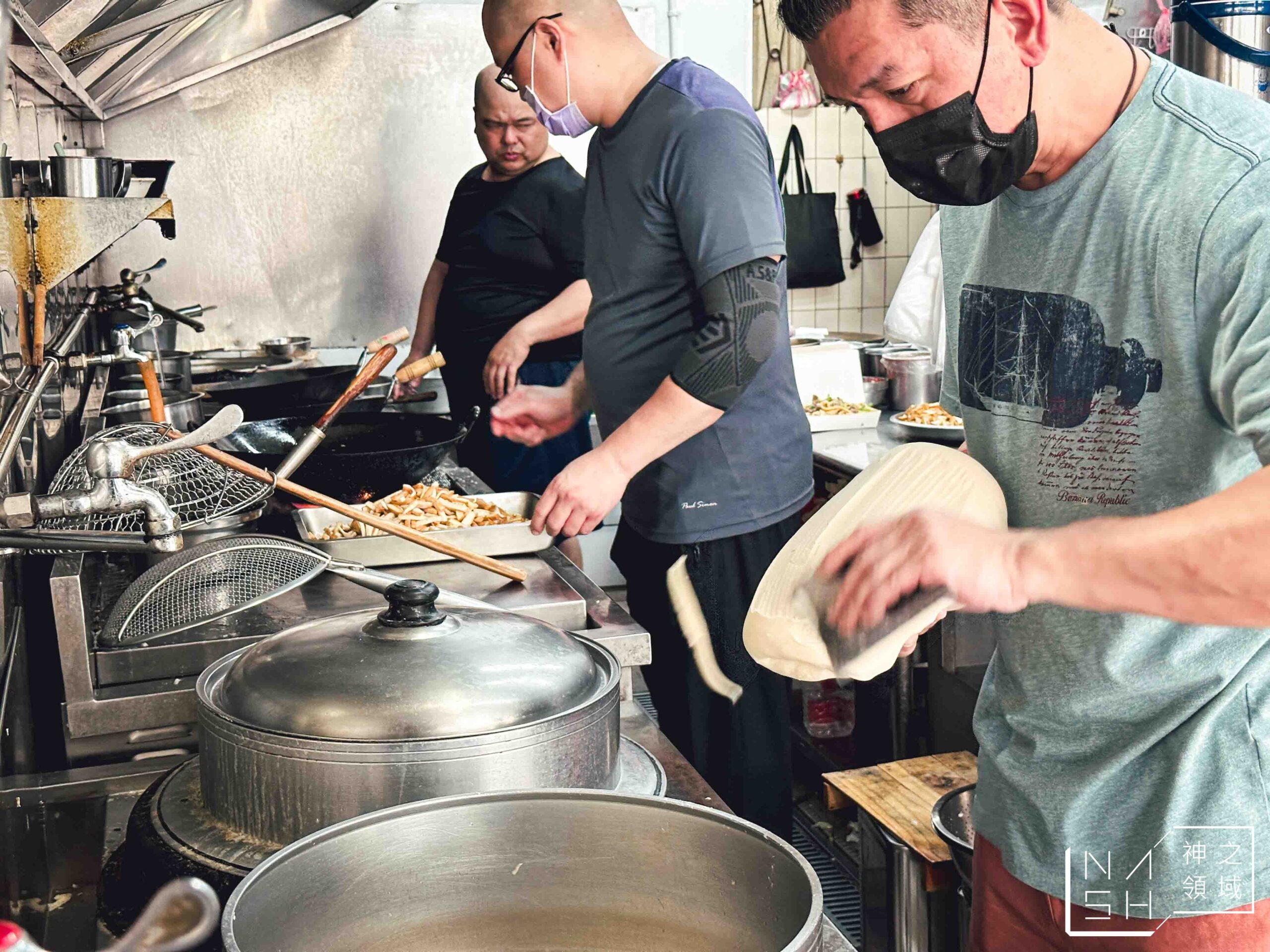 李家麵館刀削麵