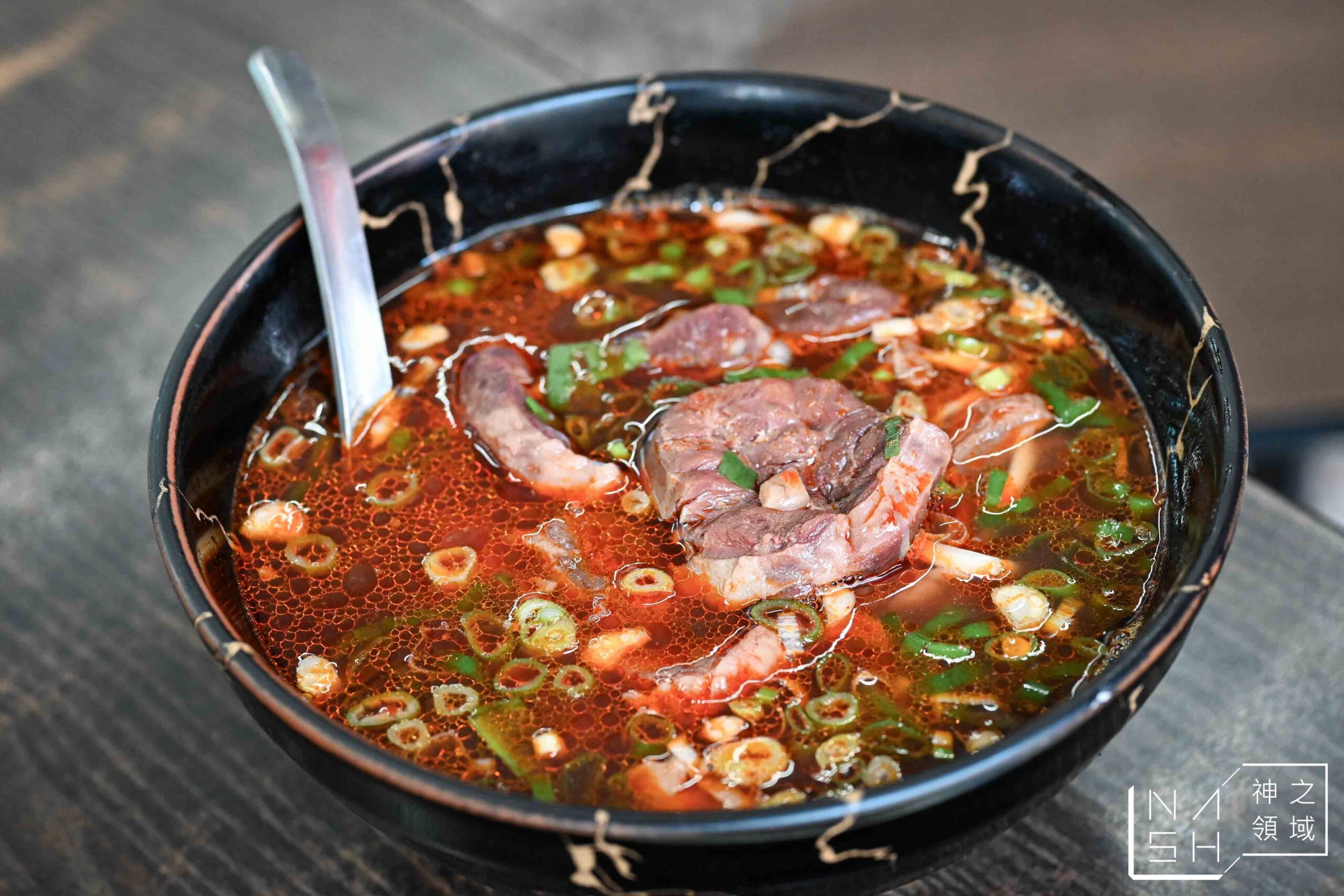 阿忠牛肉麵