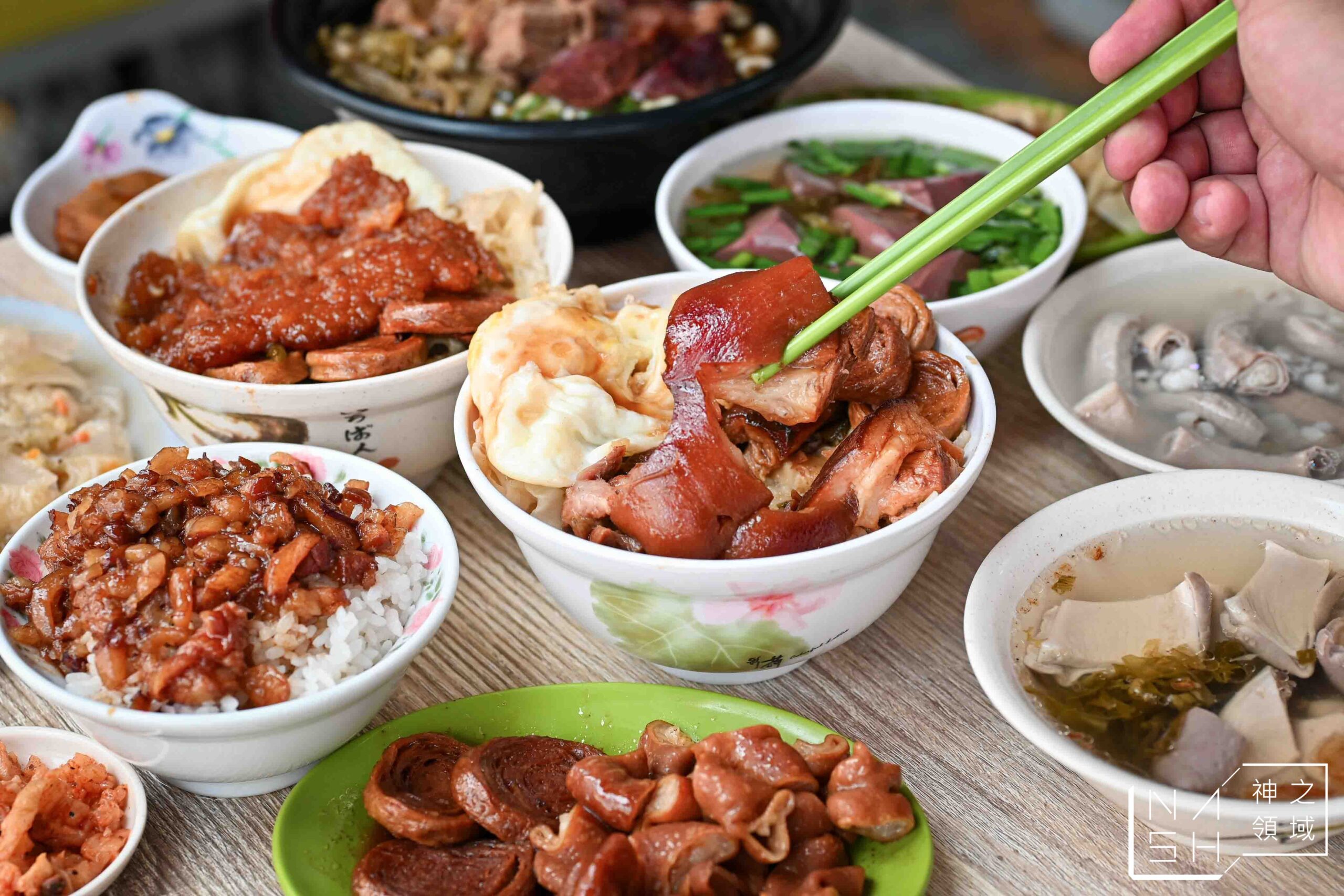 後菜園艋舺腿庫飯控肉飯