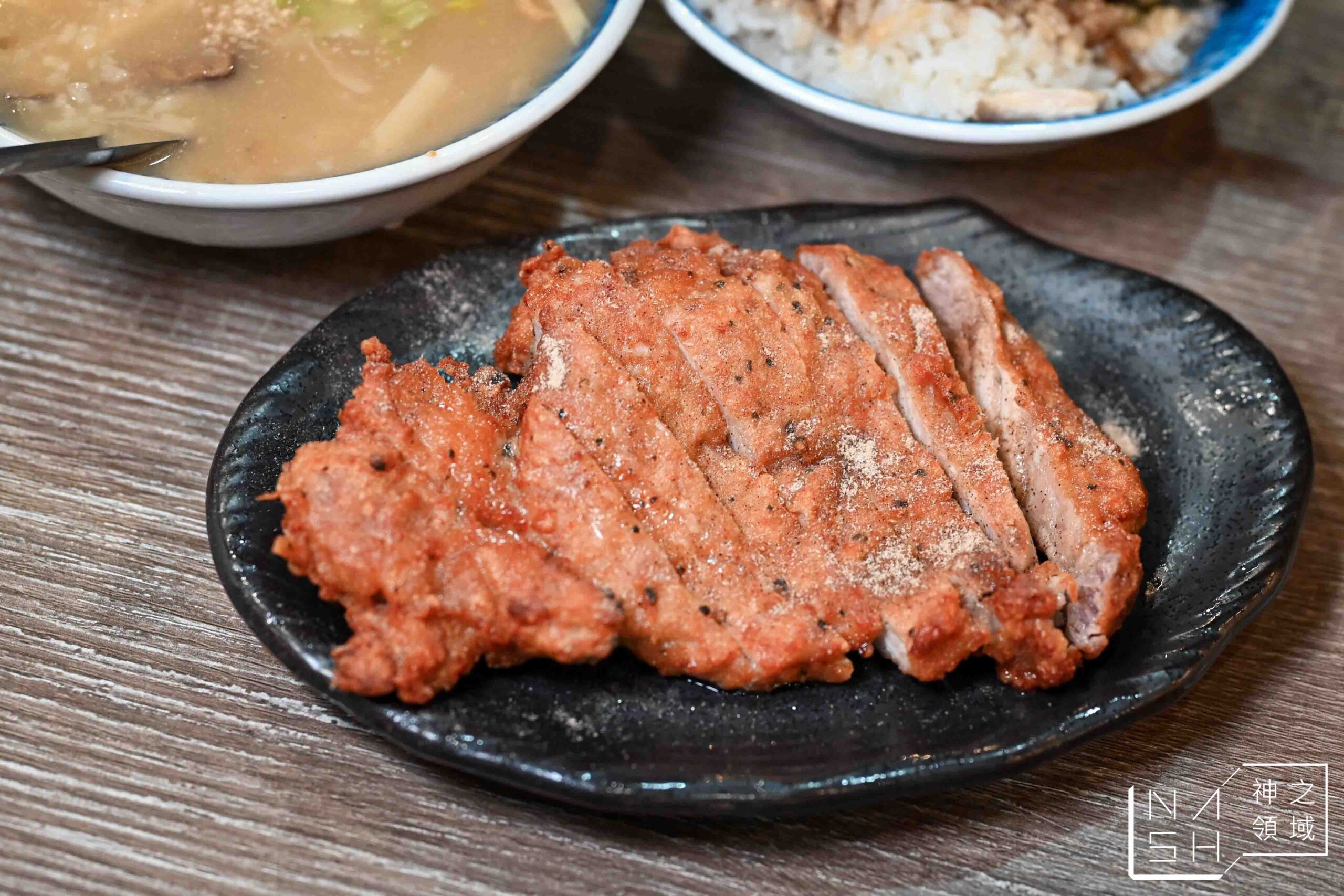 胖老闆誠意肉粥