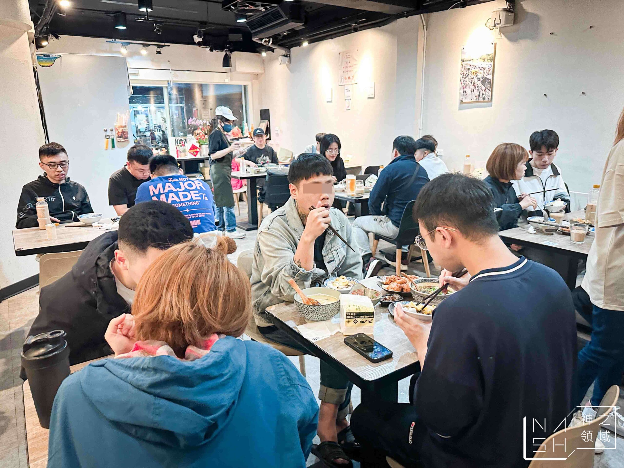 胖老闆誠意肉粥