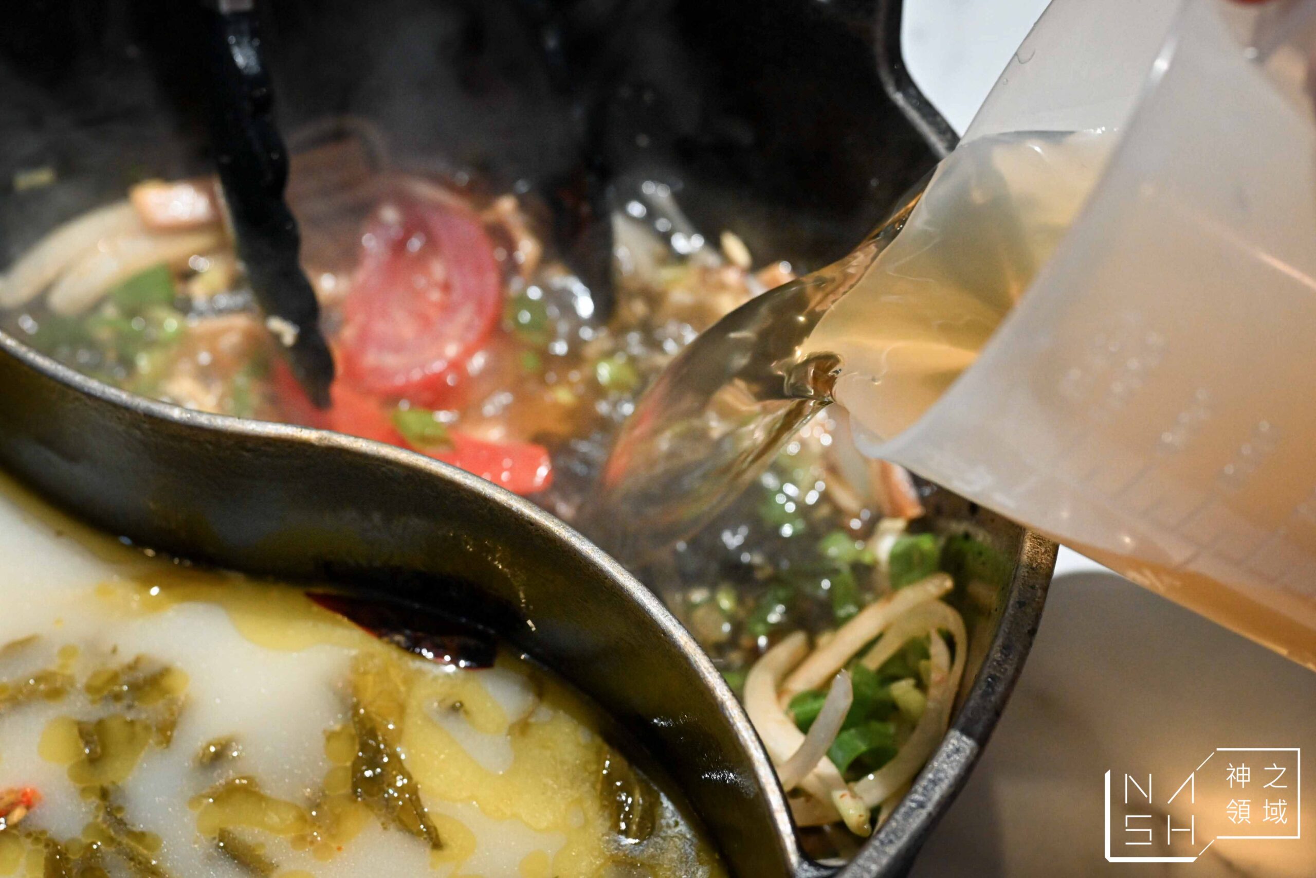 肉多多火鍋台北西門店