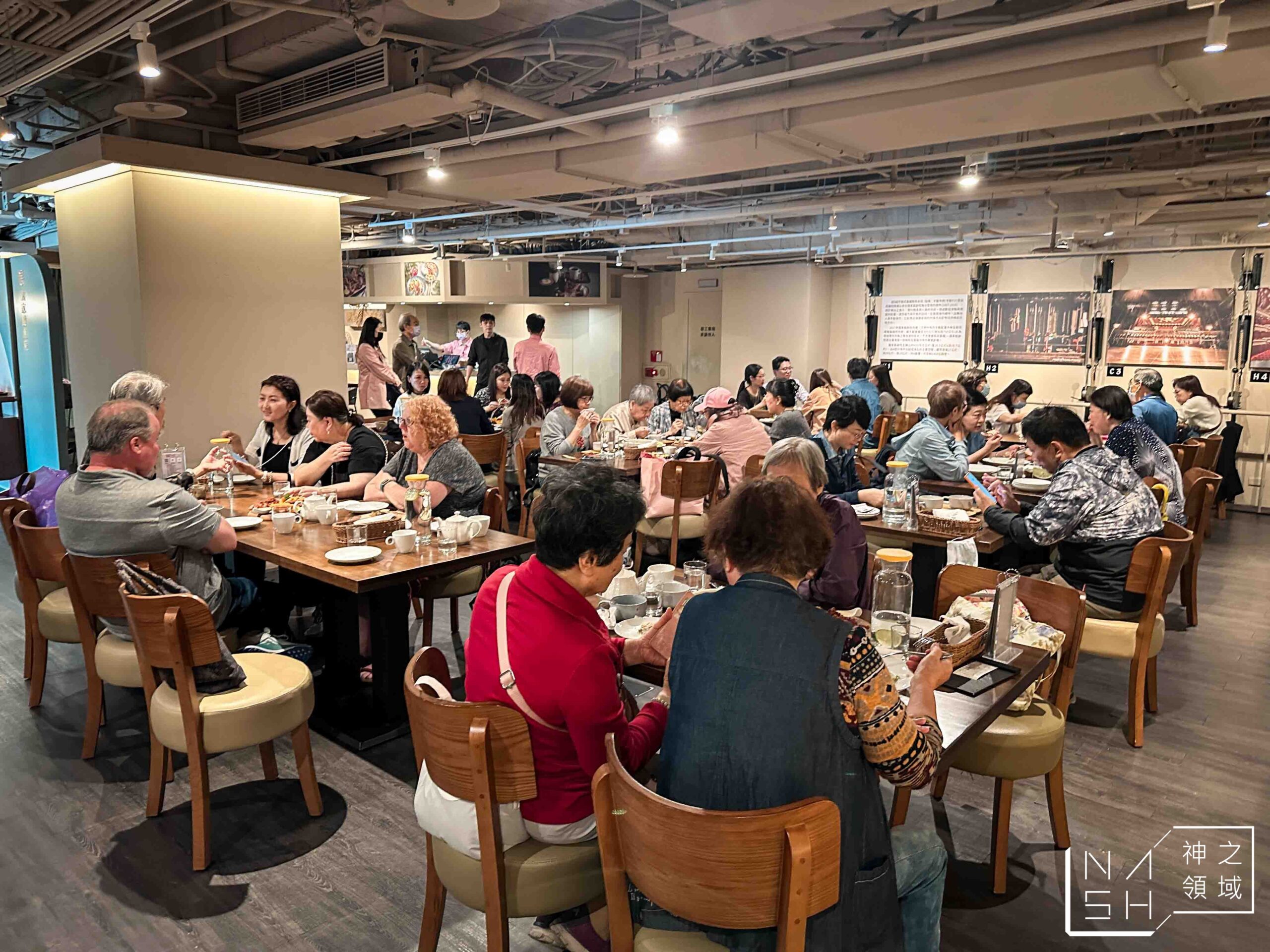 The cafe’ by想 國家戲劇院