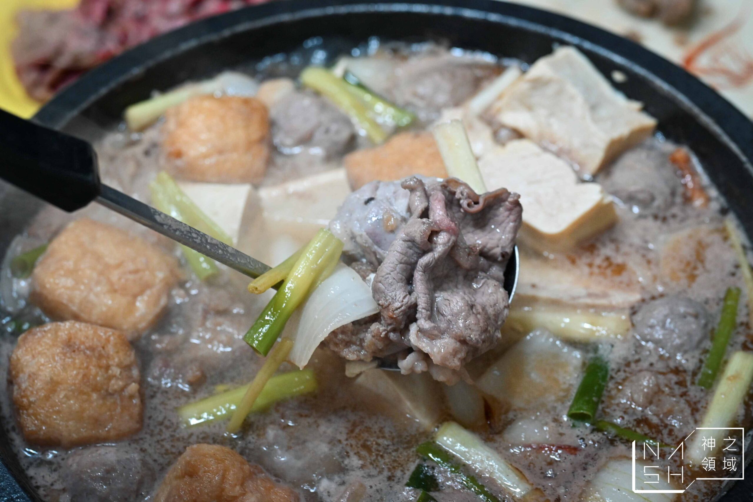 發爐石頭火鍋館
