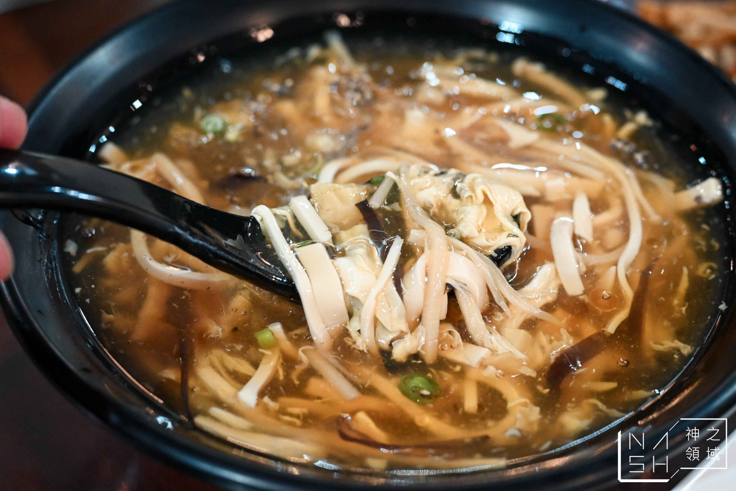 菱東方麵食館