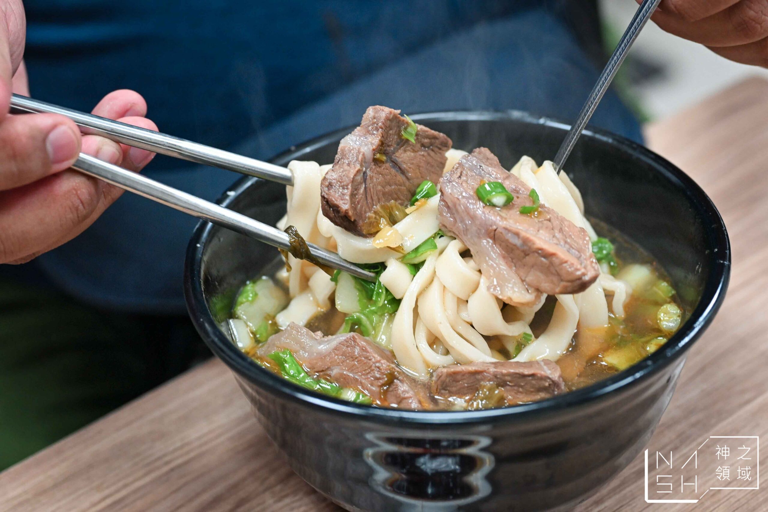 張記鍋貼牛肉麵