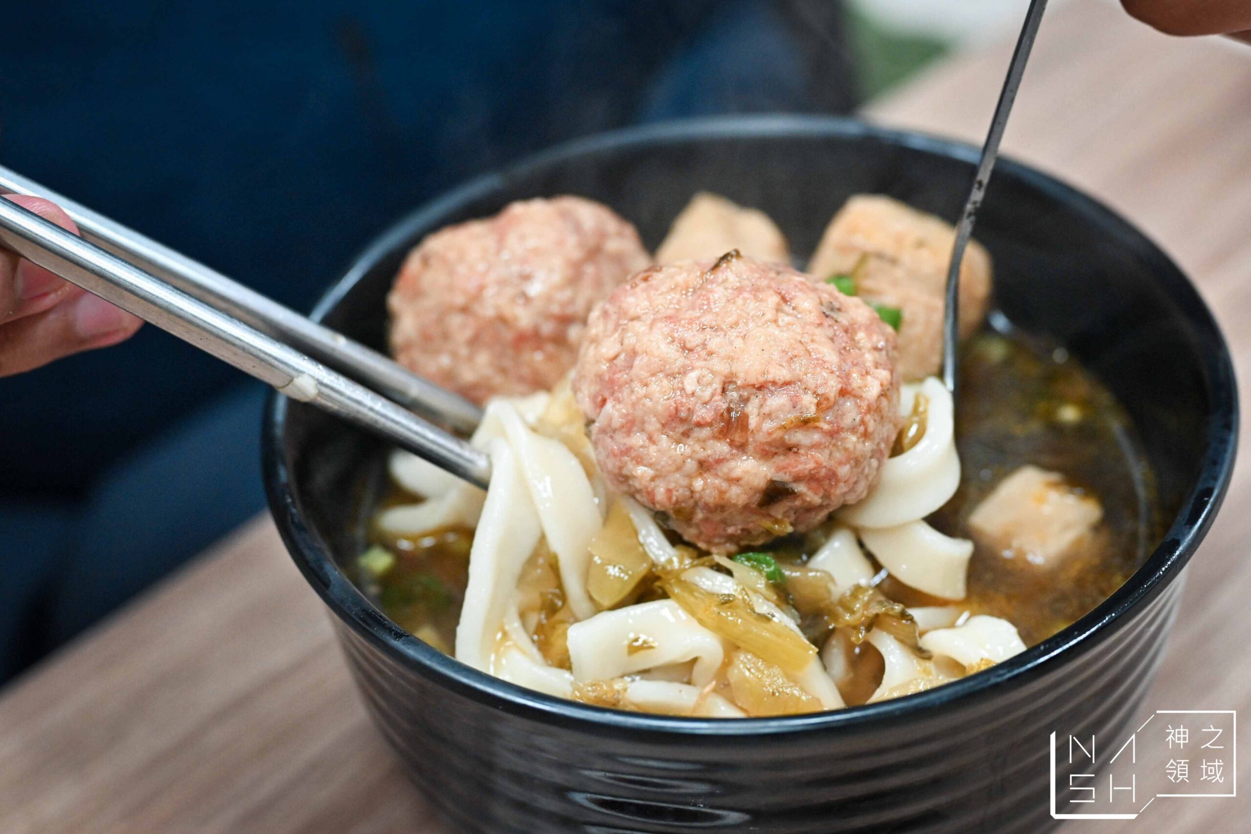 張記鍋貼牛肉麵