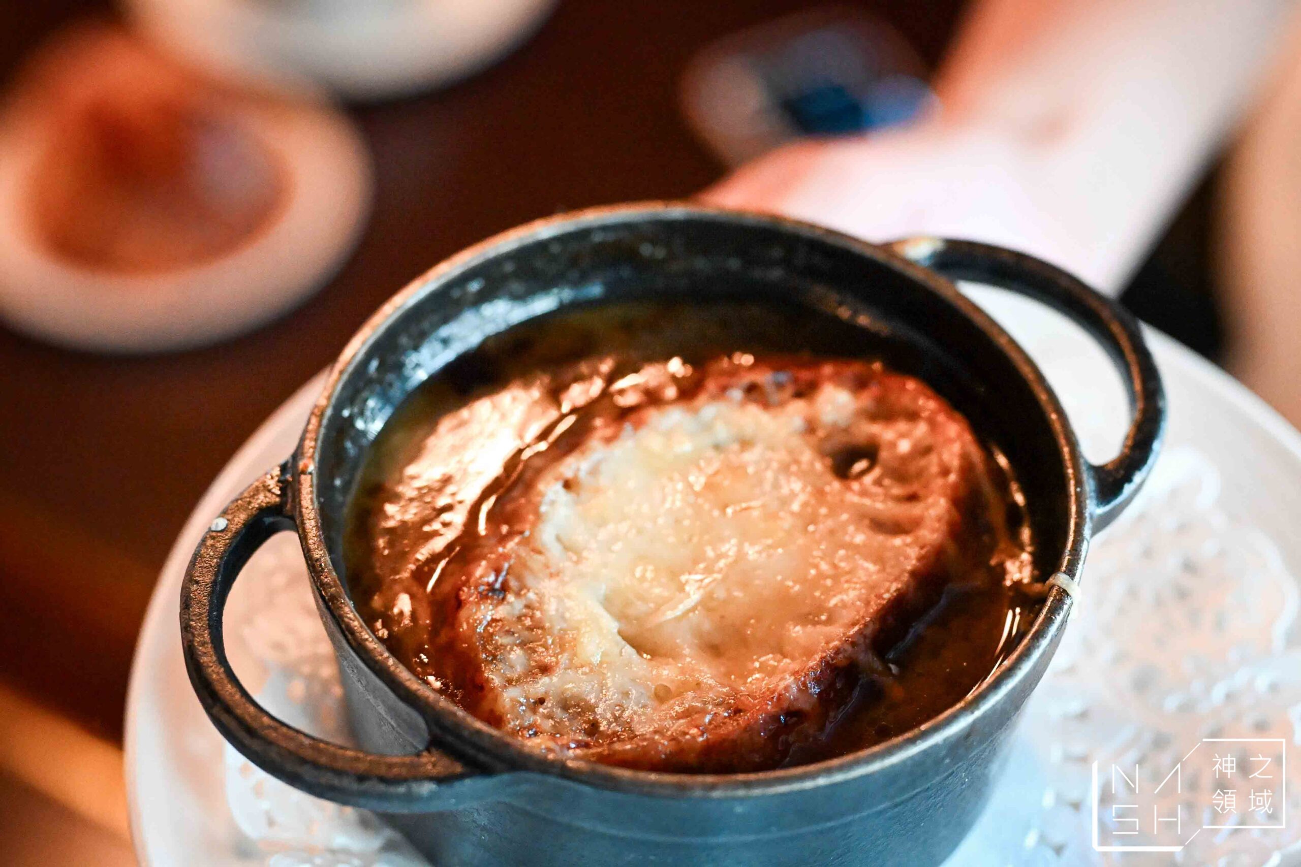 巴賽麗廳 La Brasserie