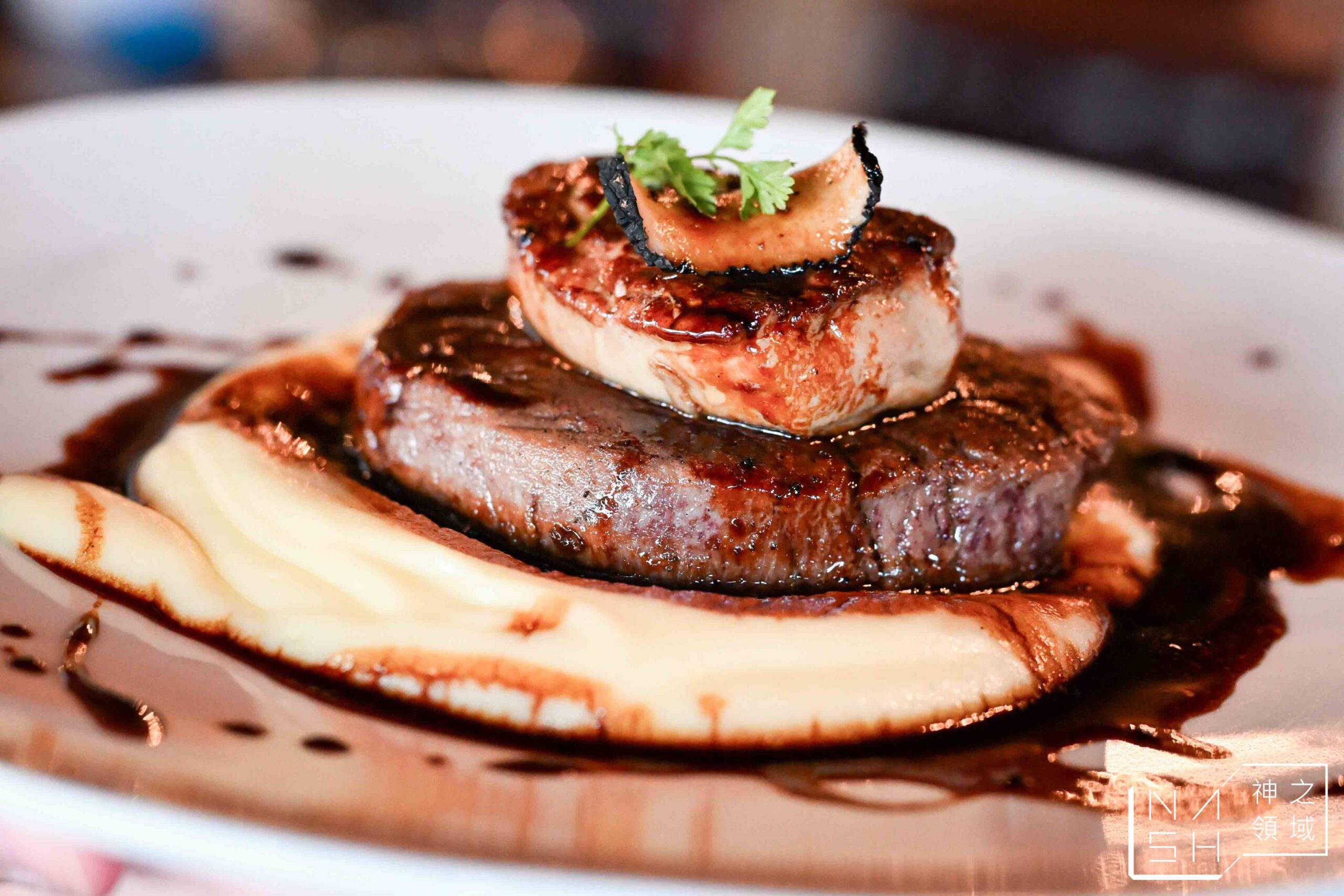 巴賽麗廳 La Brasserie