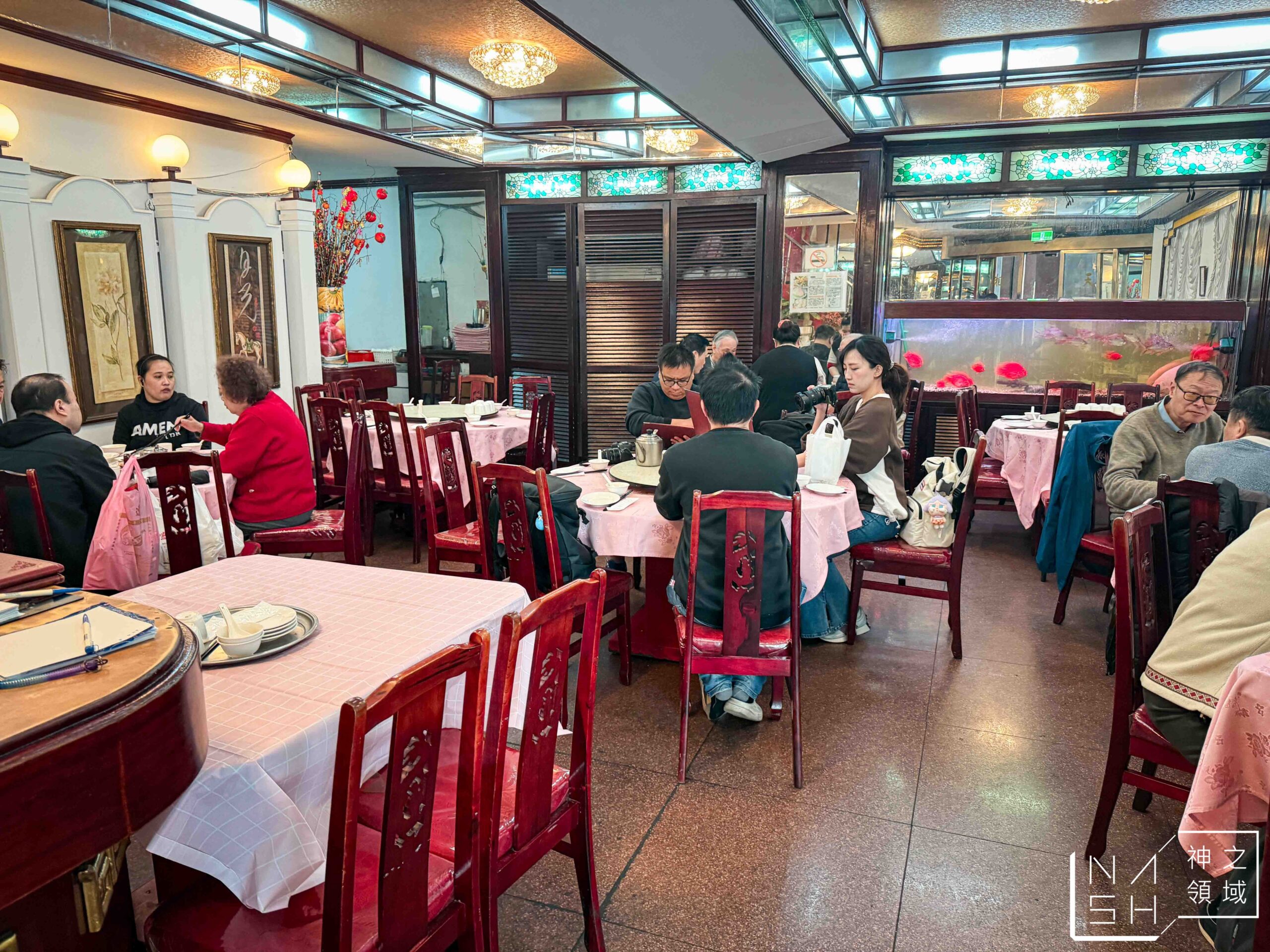 天然臺湘菜館