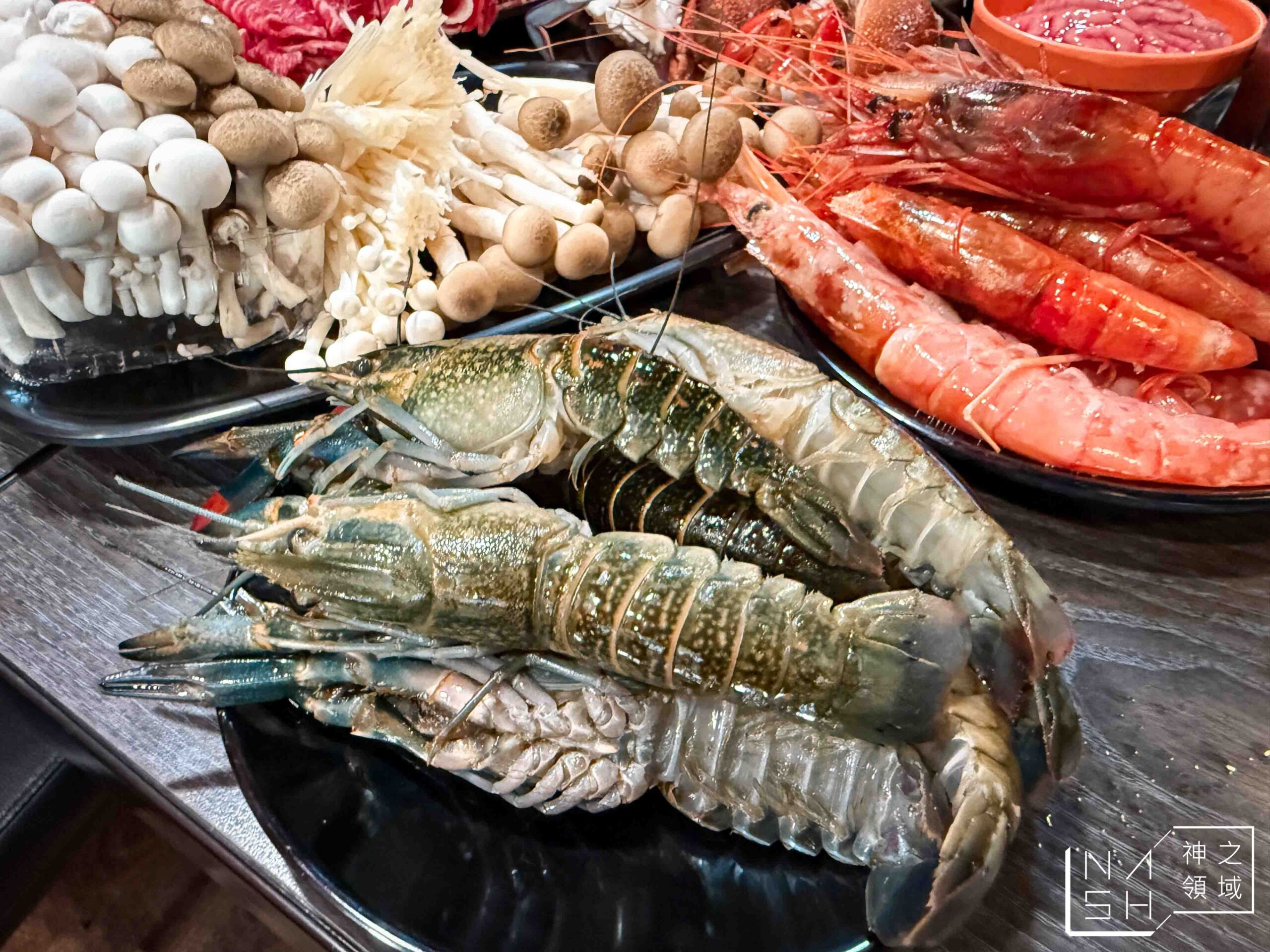皇家帝國麻辣火鍋吃到飽