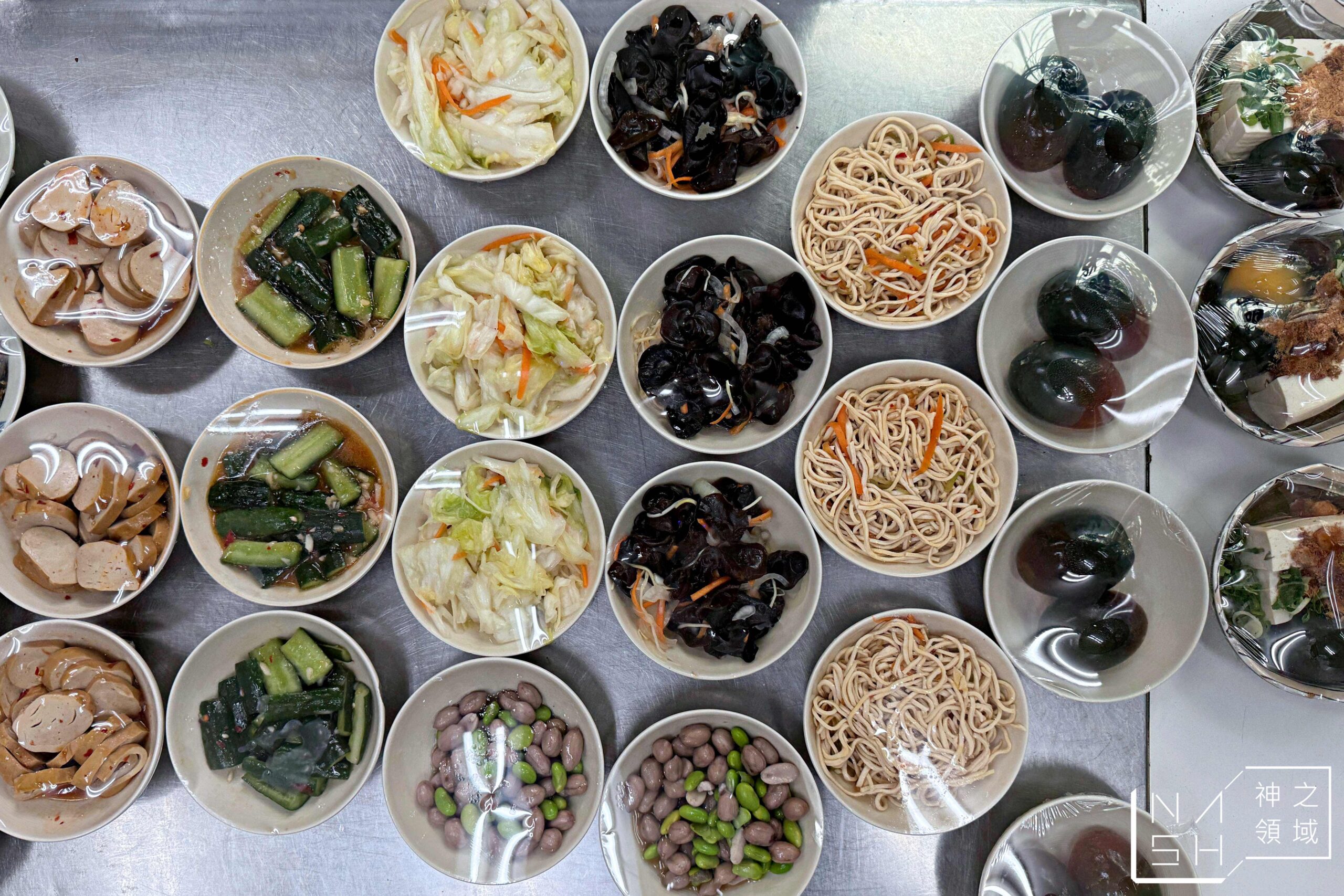 高棚滿座牛肉麵