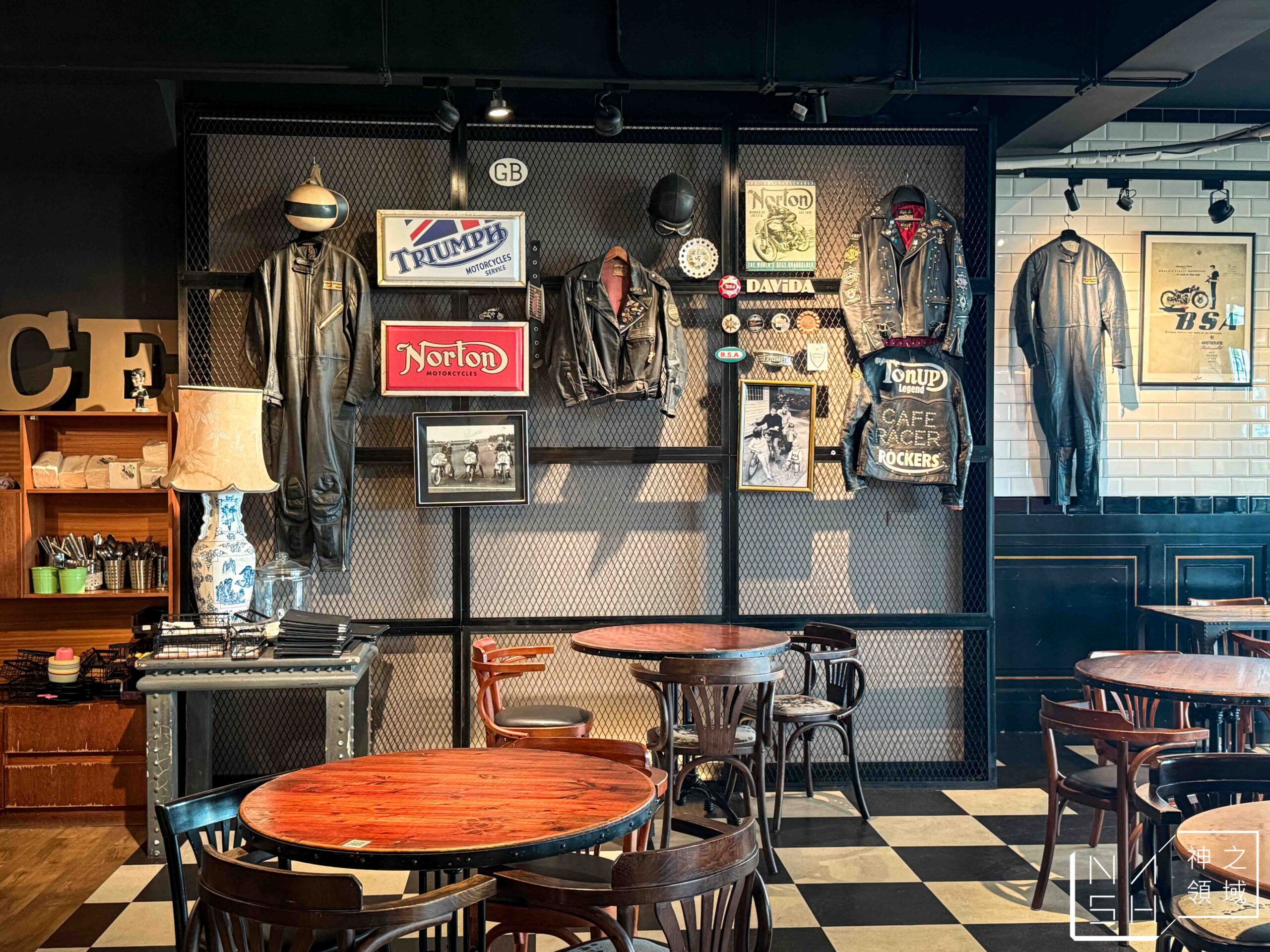 Ton Up Cafe 英倫復古餐廳