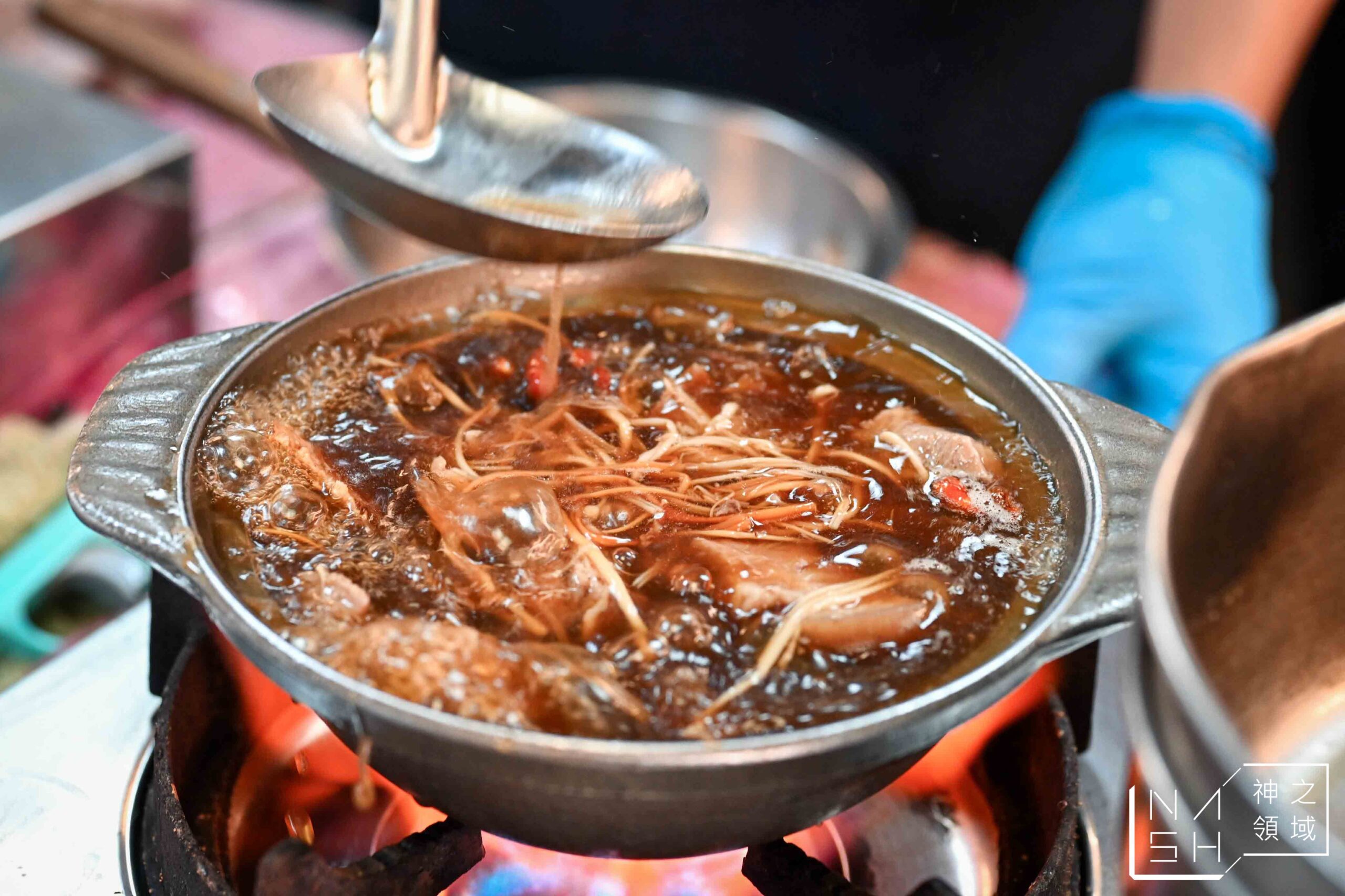 萬得富爸爸肉骨茶王中王