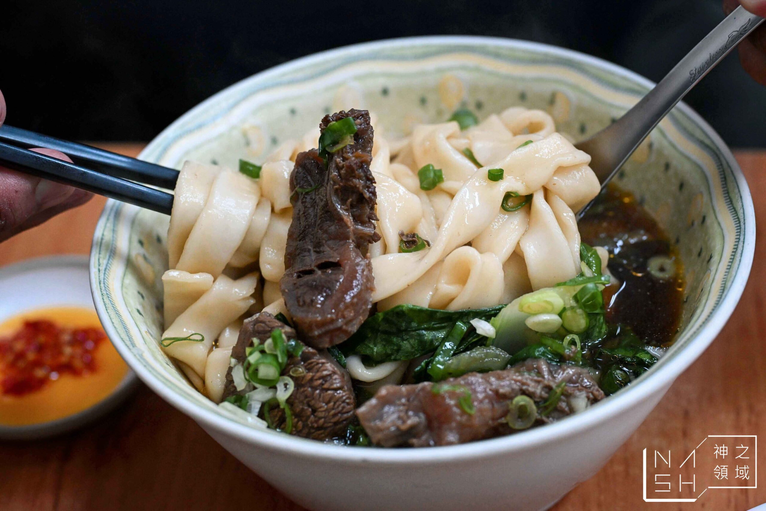 老黃原汁牛肉麵