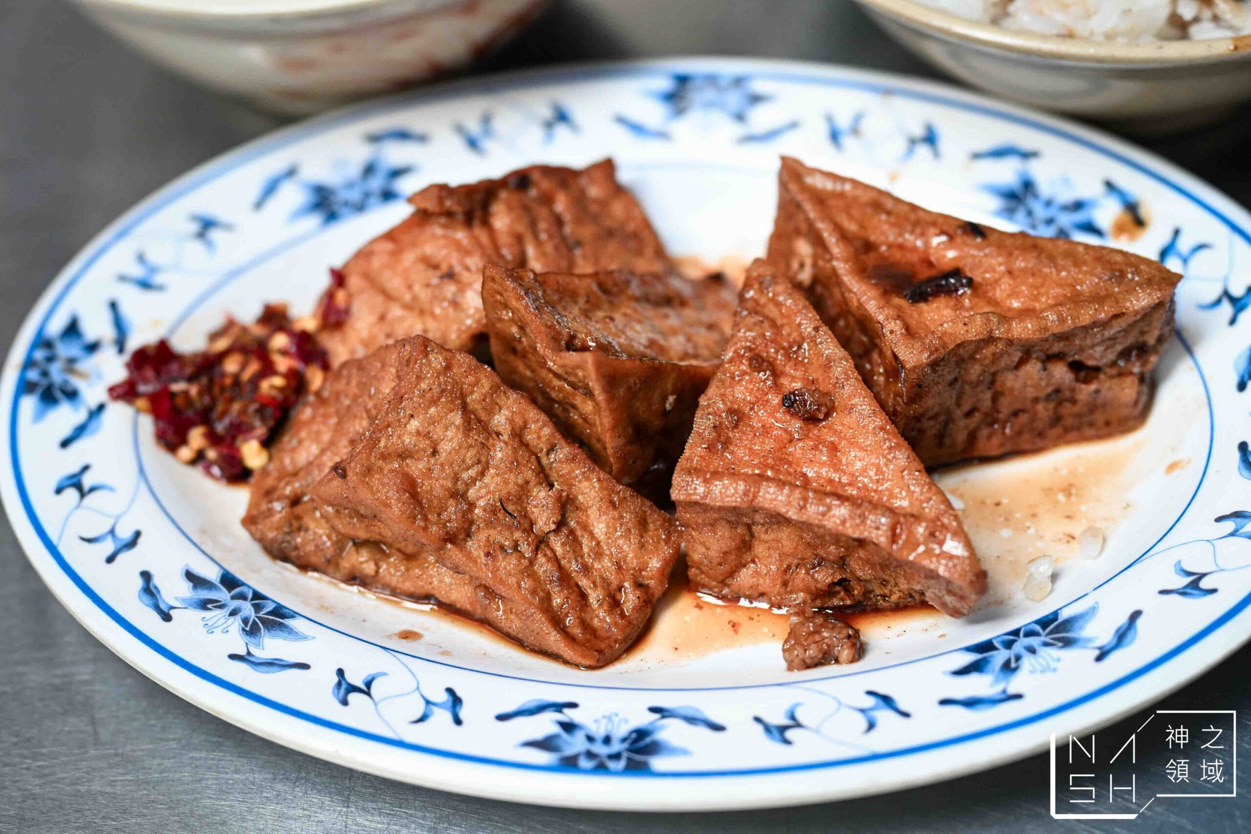 金龍焢肉飯