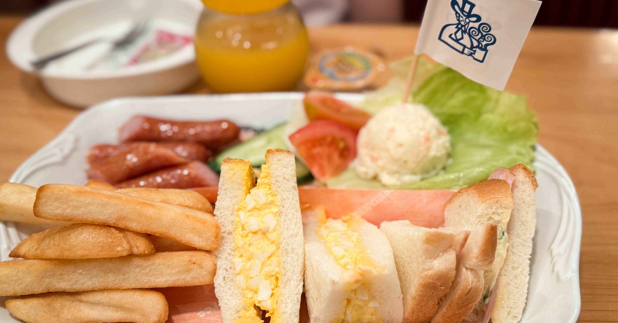 客美多咖啡 Komeda’s Coffee 大塚南口店 @Nash，神之領域