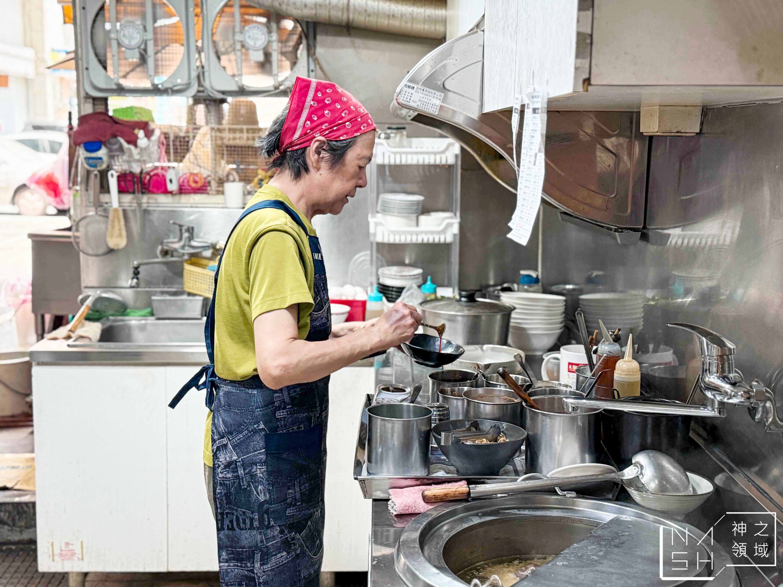 劉媽媽抄手小吃店