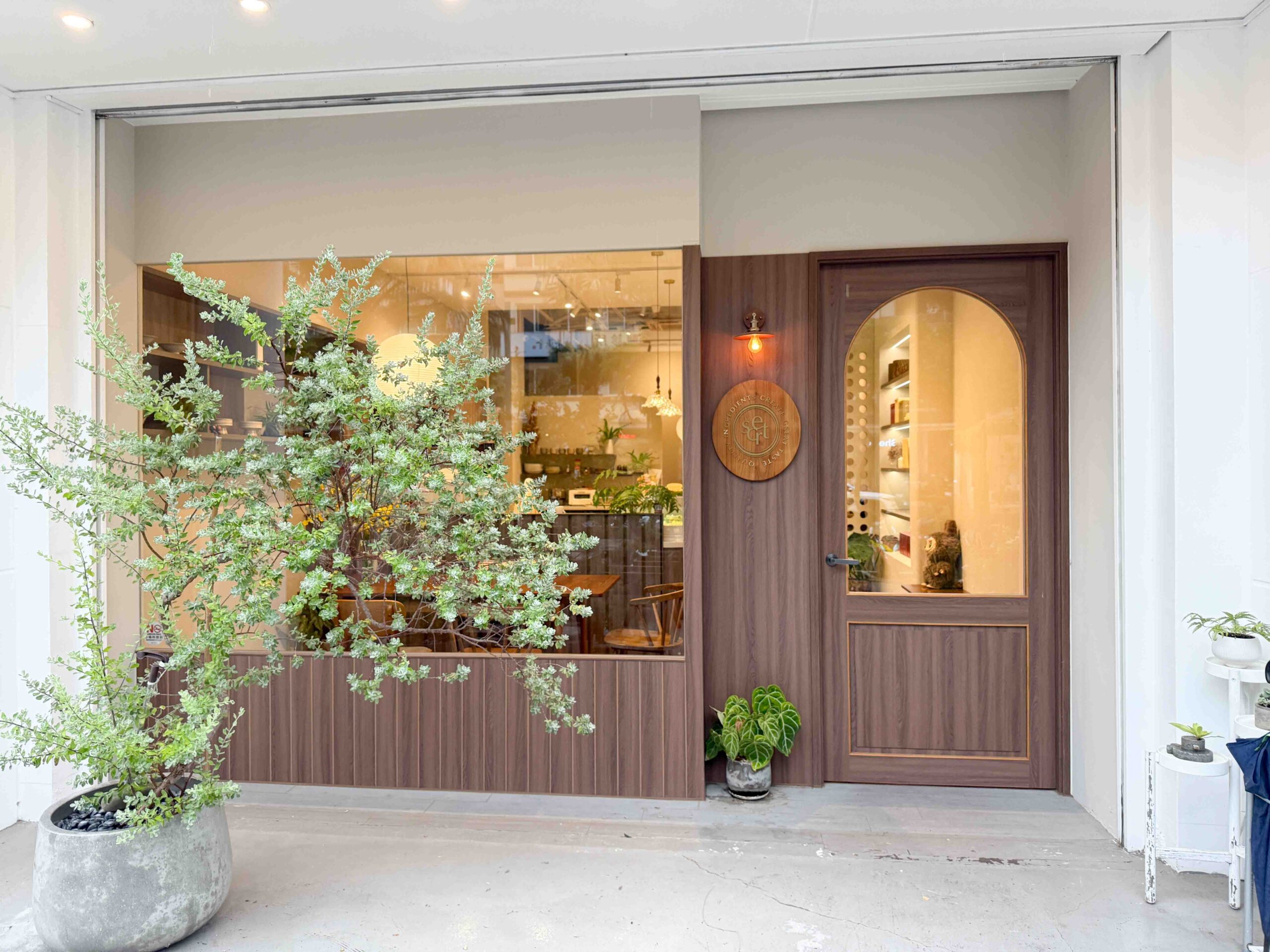 The Secret 謐謐竹北店,謐謐竹北店 @Nash，神之領域