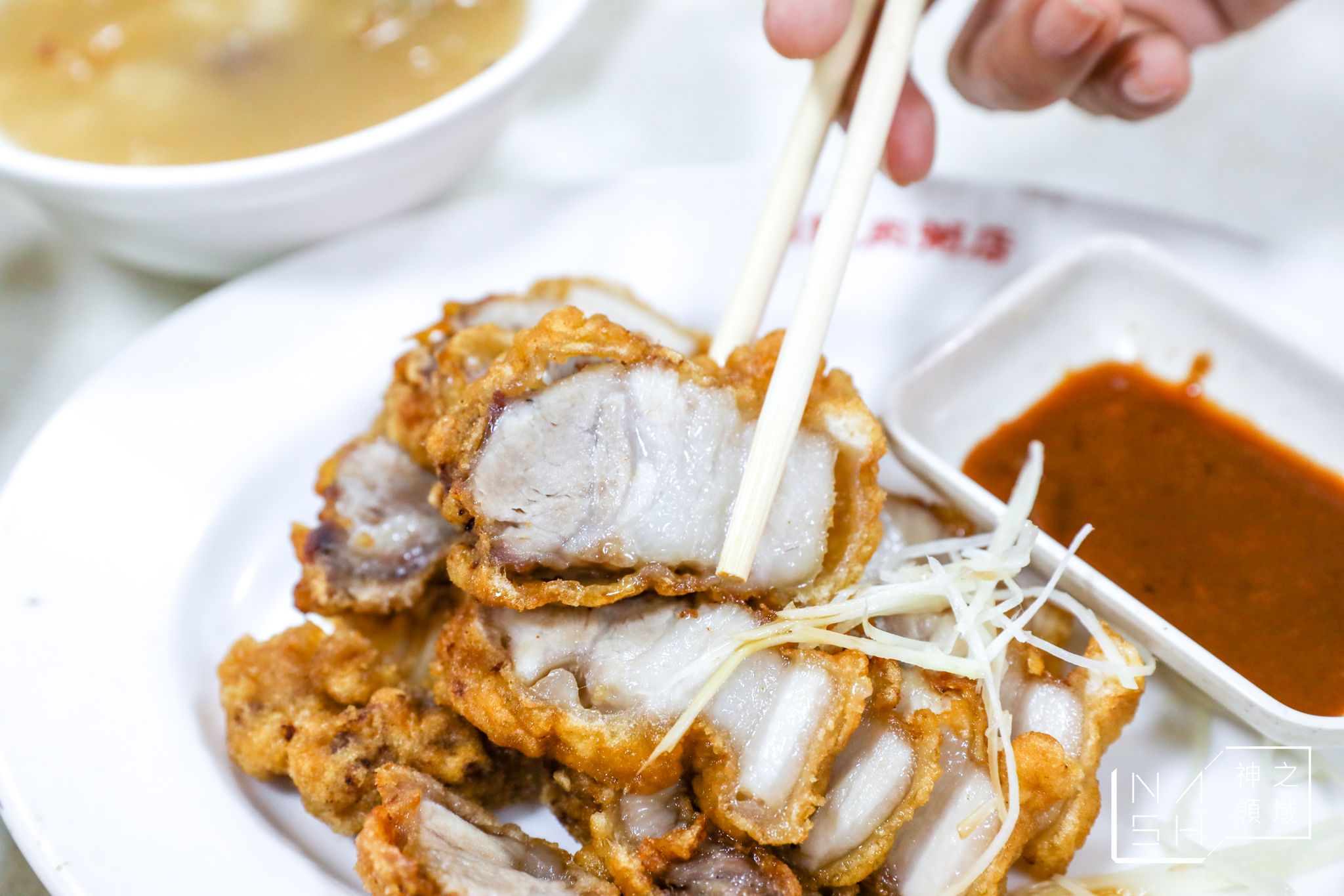 周記肉粥店