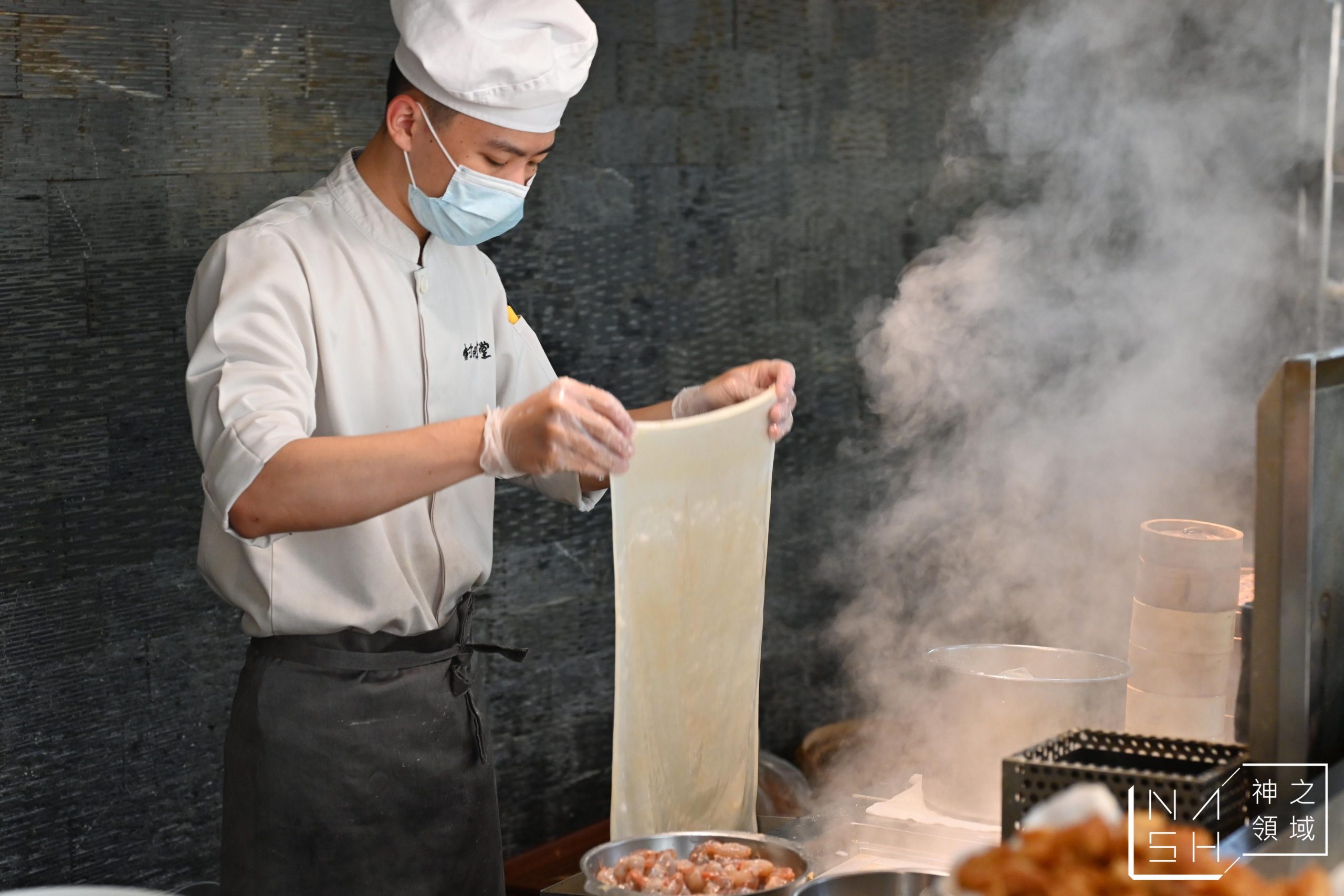 村民食堂1F廚窗港點・2F食大鍋