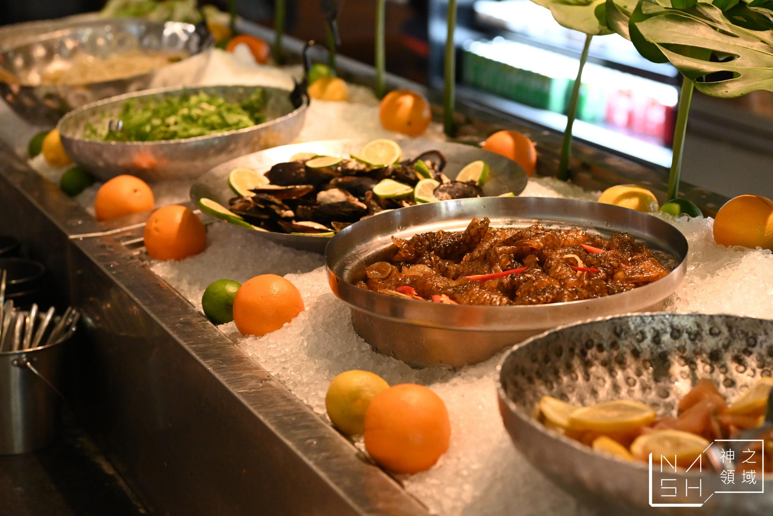 村民食堂1F廚窗港點・2F食大鍋