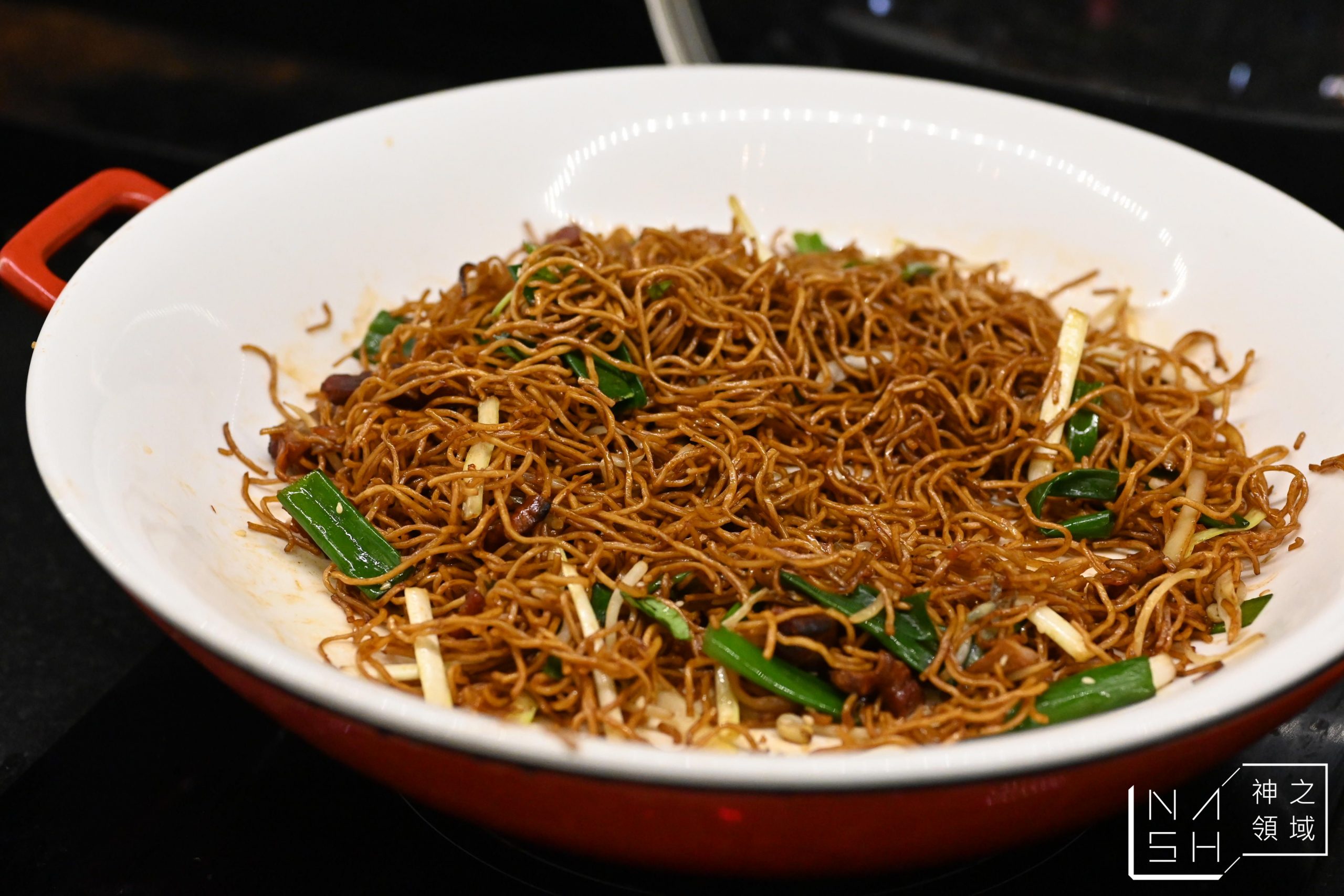 村民食堂1F廚窗港點・2F食大鍋