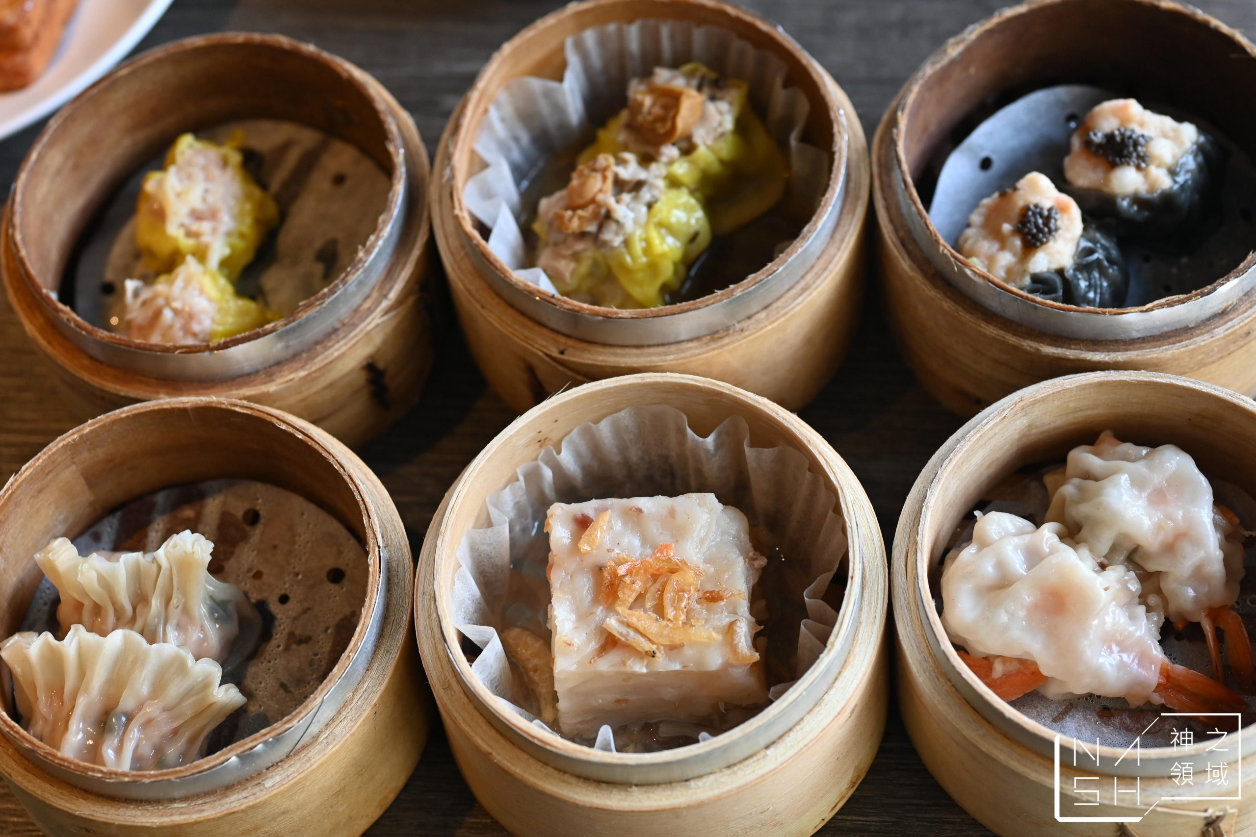 村民食堂1F廚窗港點・2F食大鍋