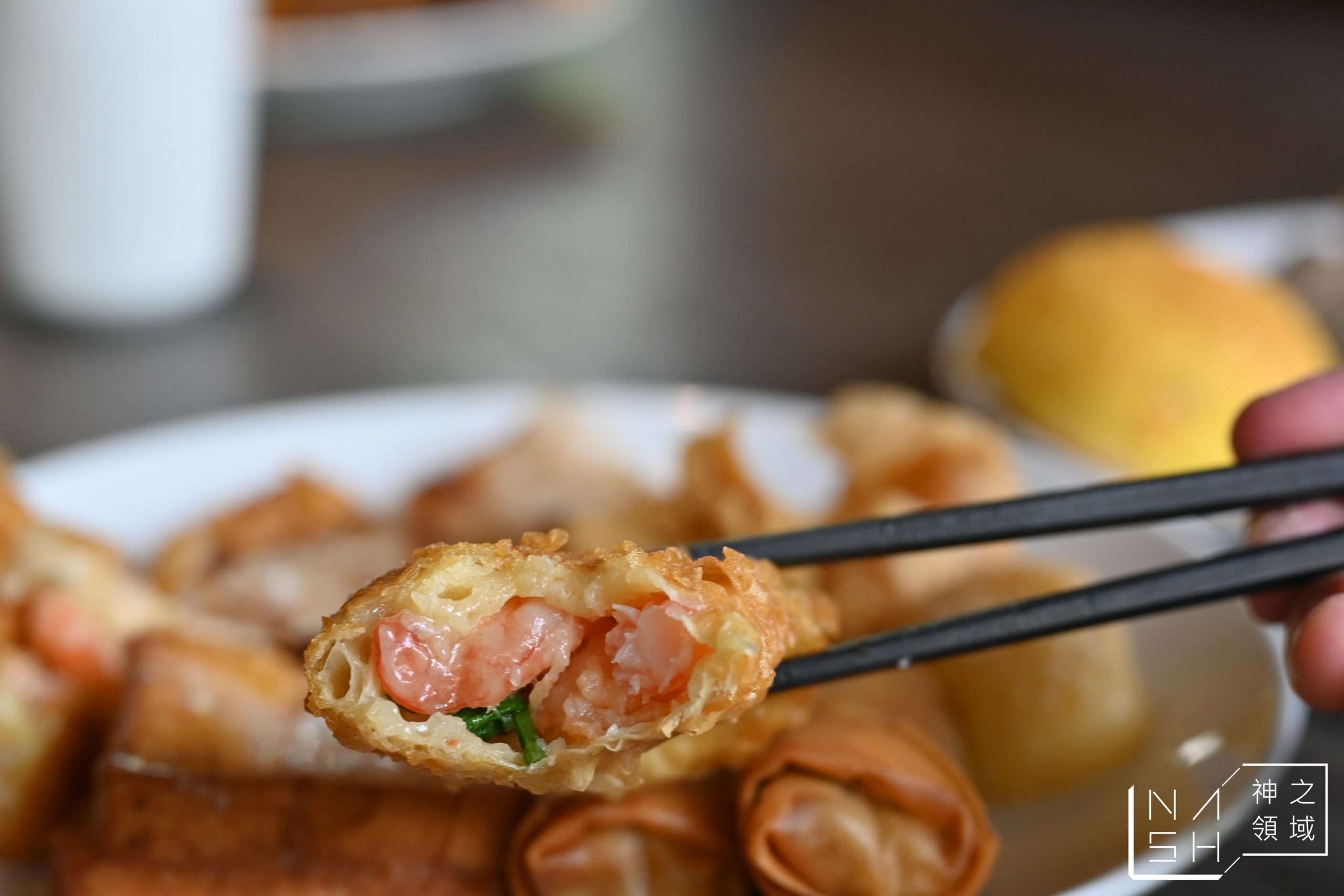 村民食堂1F廚窗港點・2F食大鍋