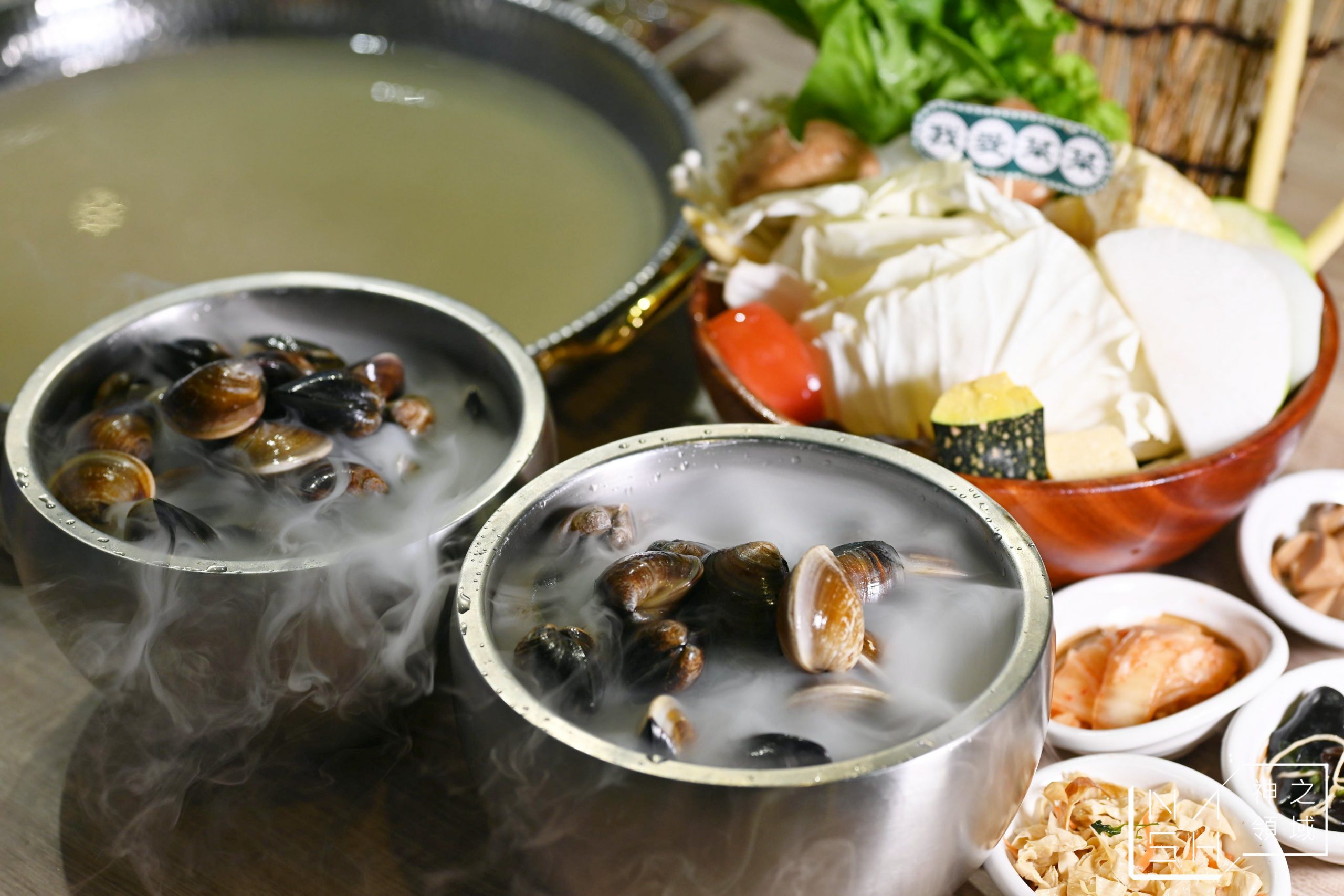 蛤 Huh Pot