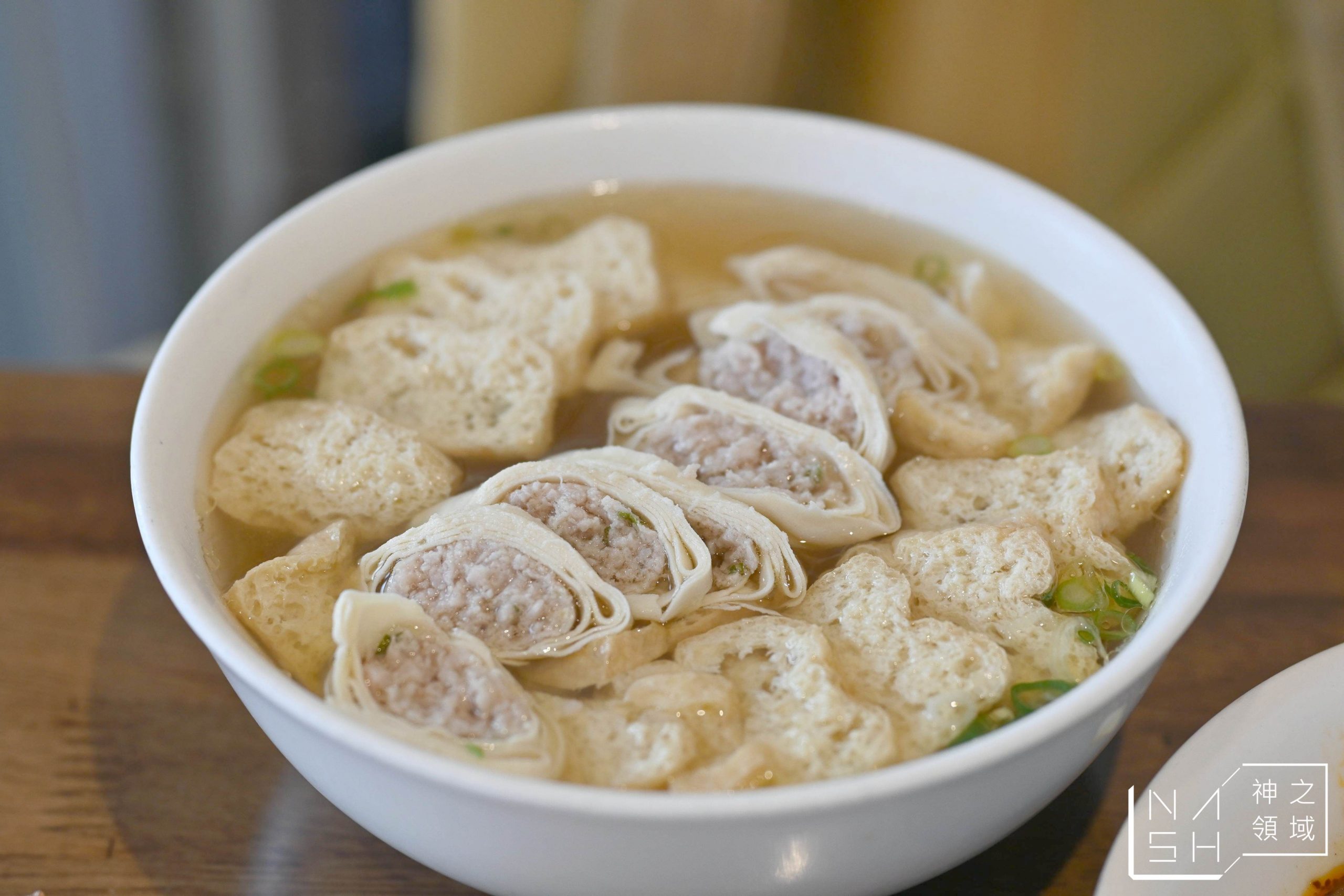 五草車中華麵食館
