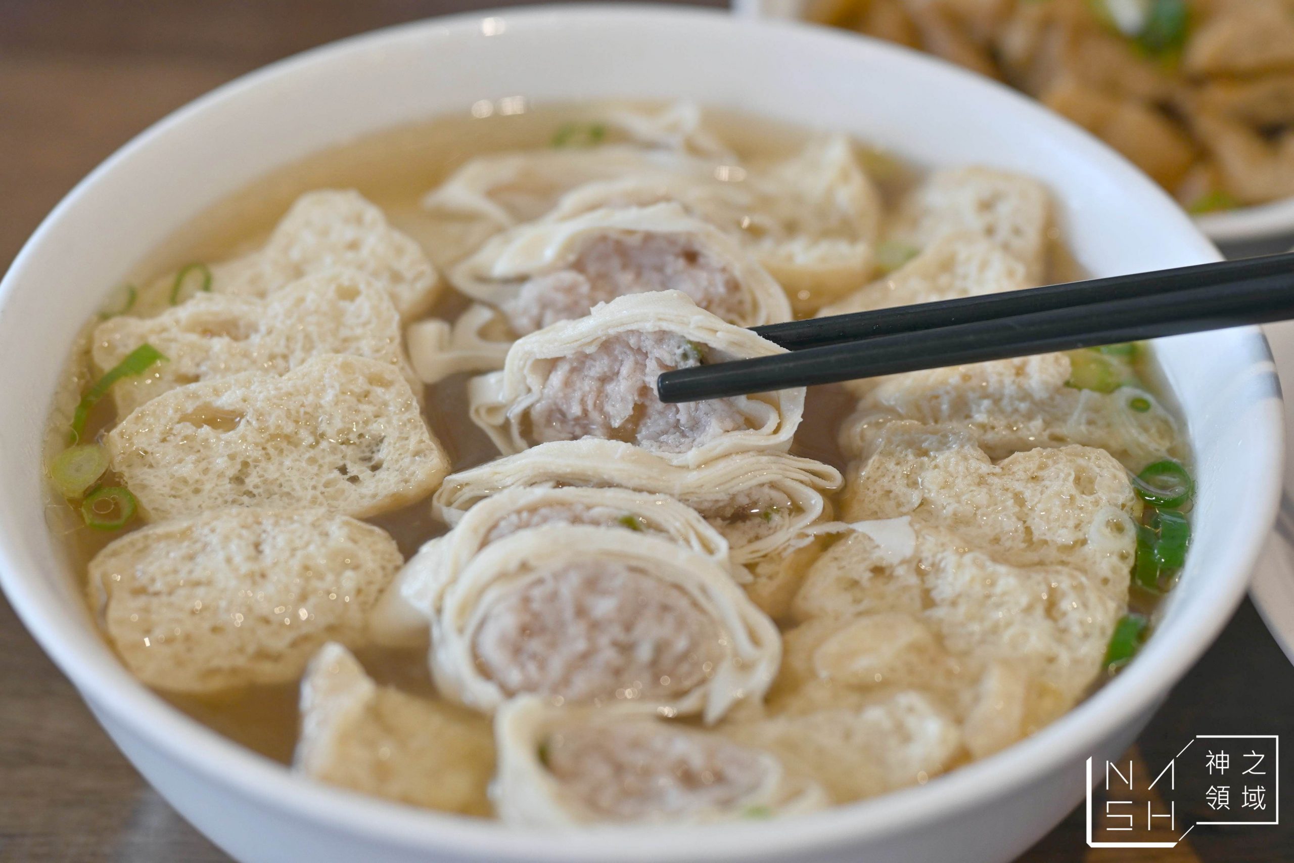 五草車中華麵食館