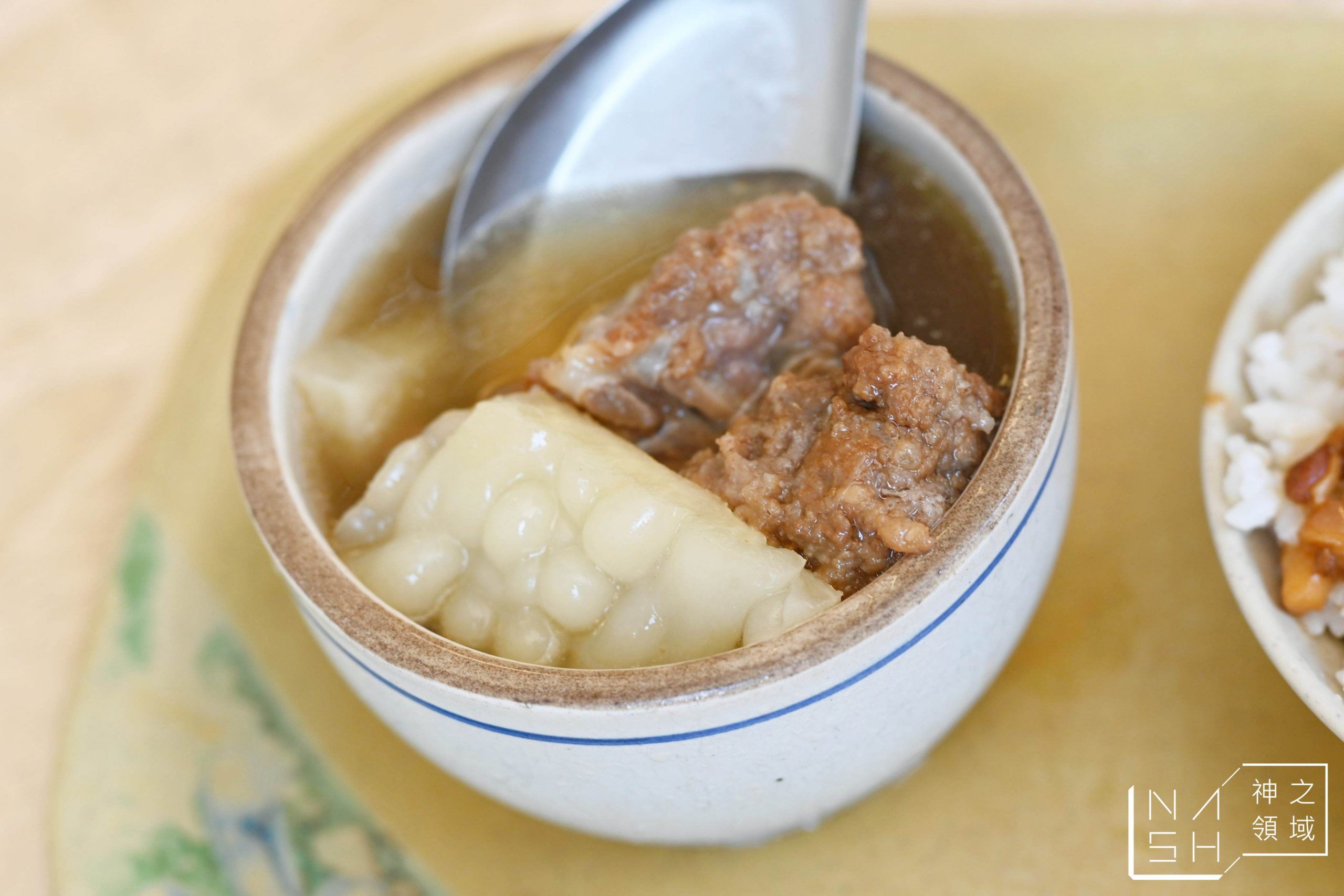 王記排骨酥湯