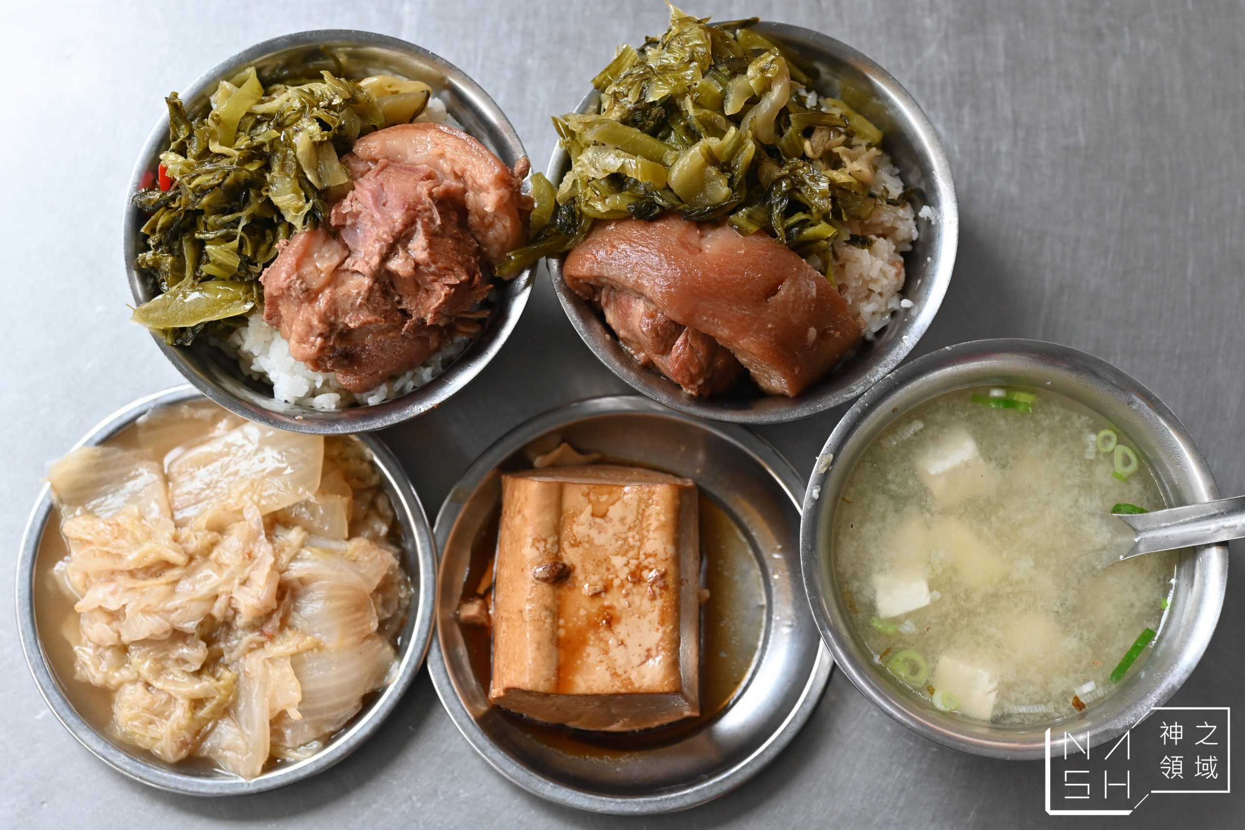 蕭爌肉飯