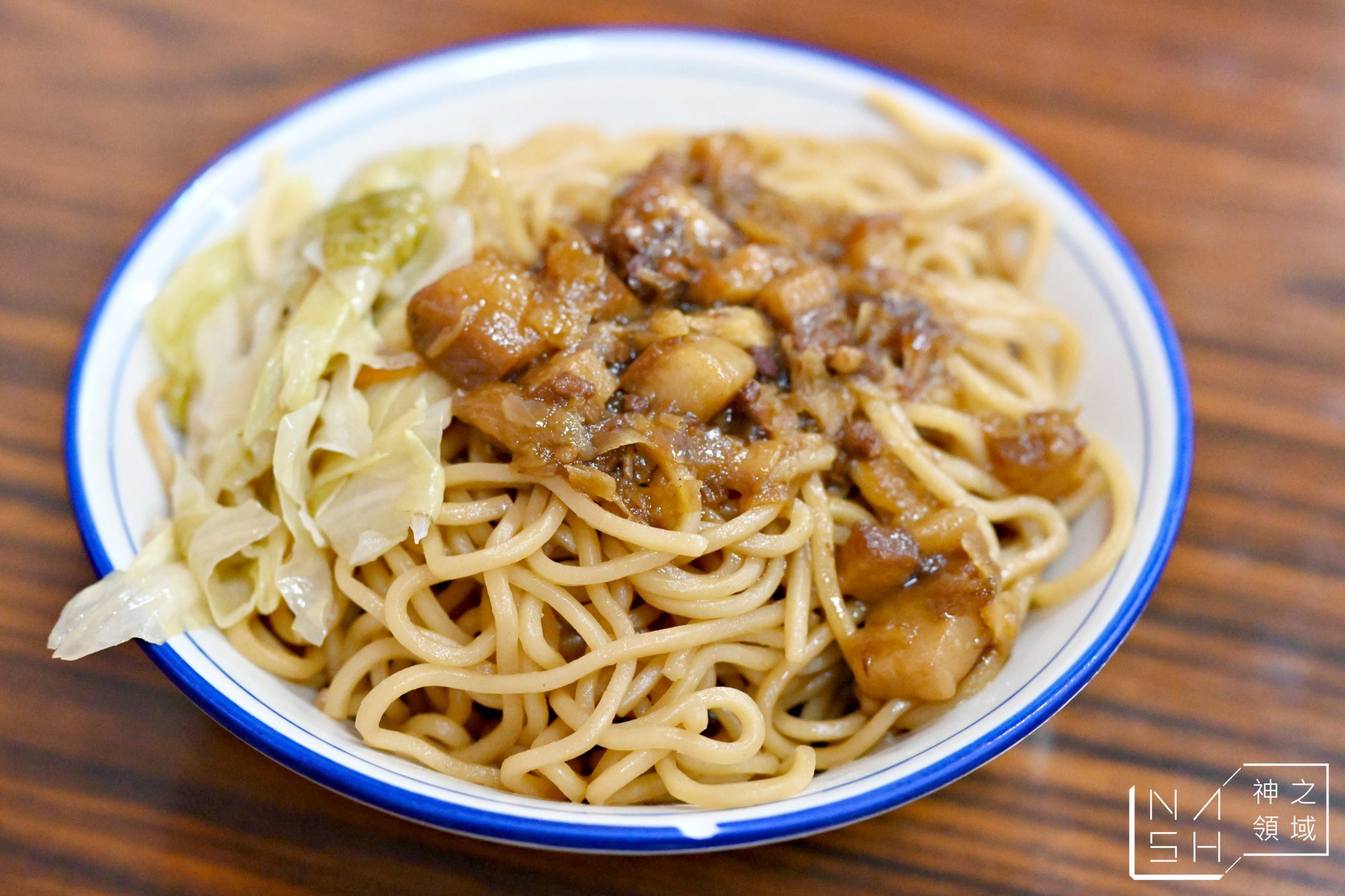 黑點師魯肉飯
