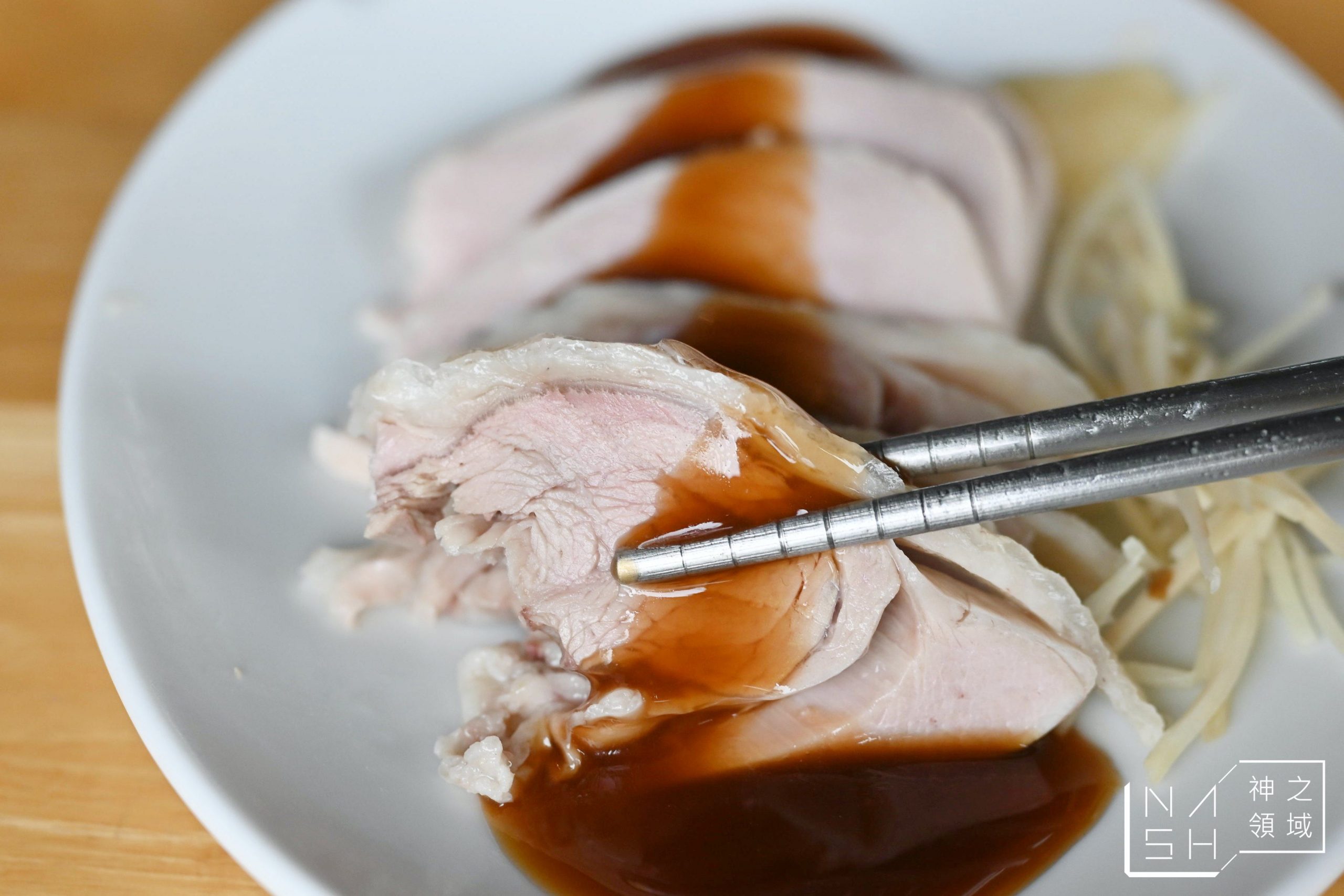 在地食坊