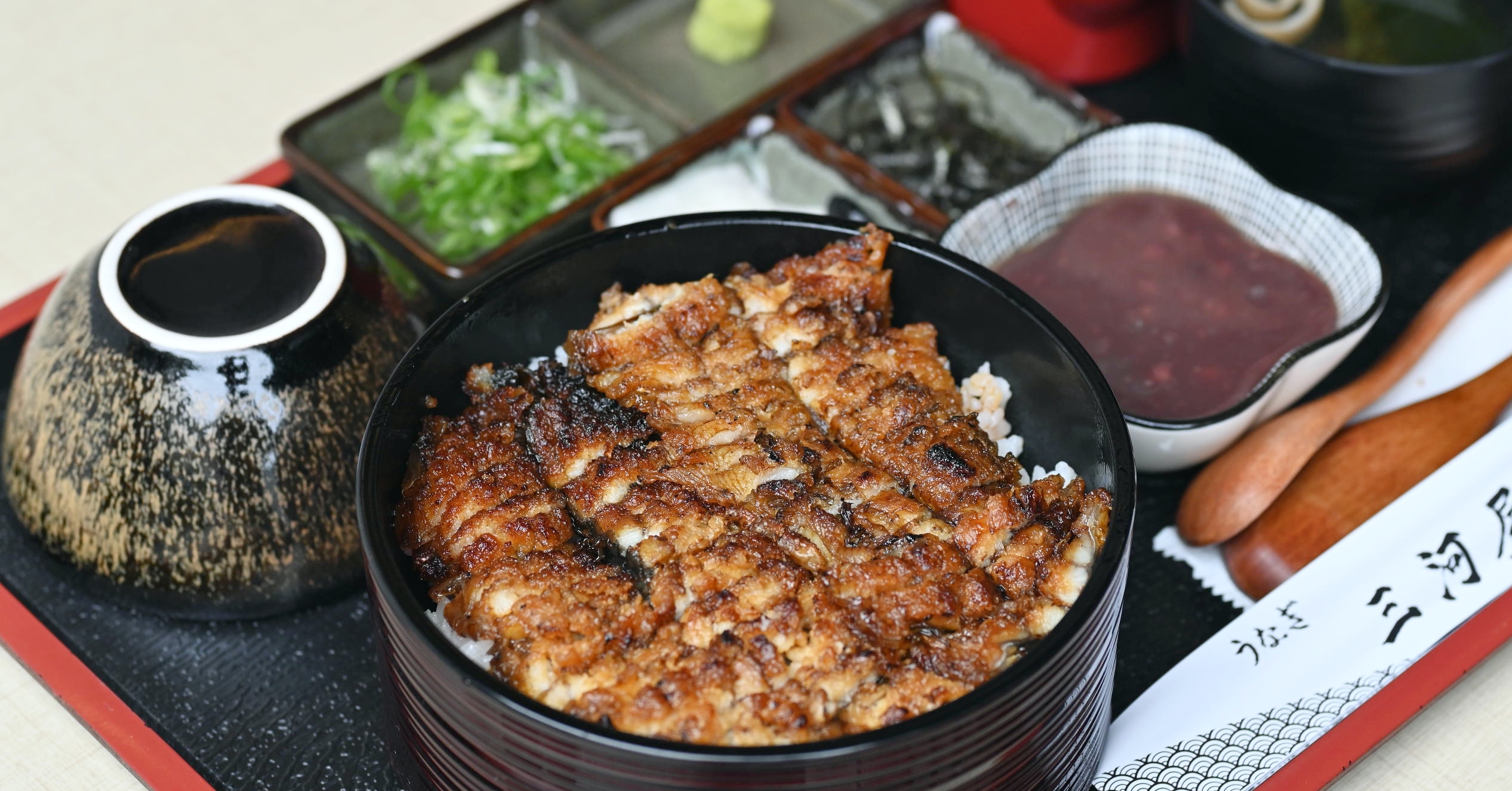 【中山美食】三河中川屋中山本店，台北排隊好吃鰻魚飯推薦(菜單)