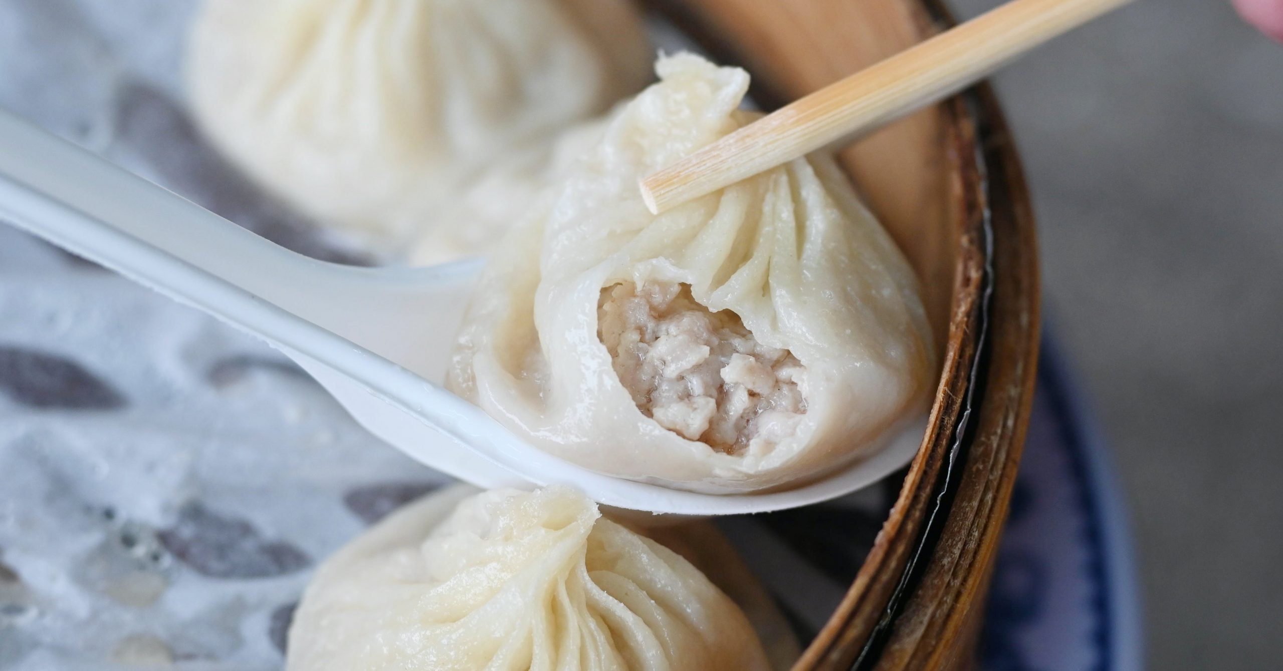 信維市場美食,豆豆小籠湯包,正好鮮肉小籠湯包,圓圓小籠湯包,大安美食 @Nash，神之領域