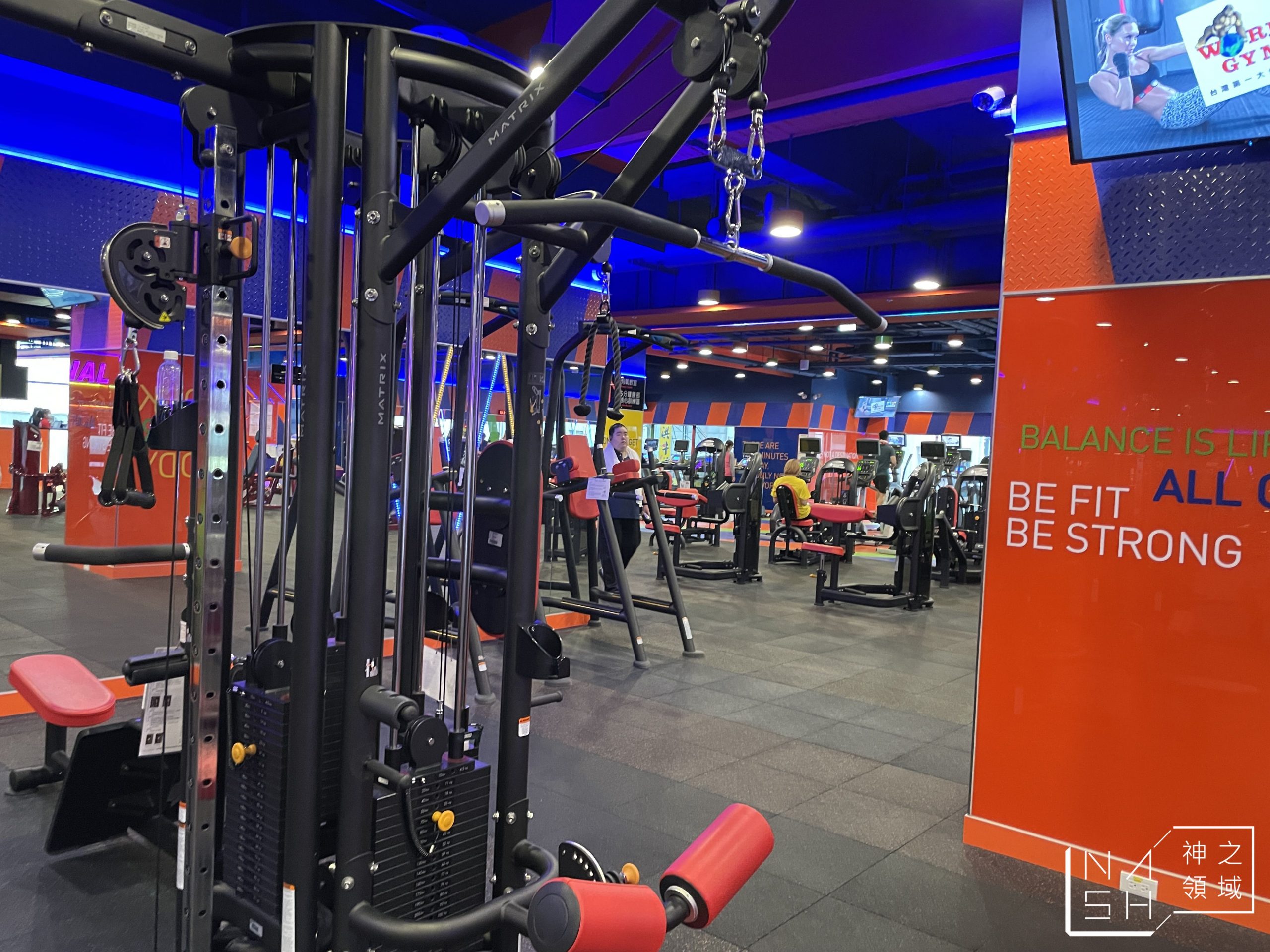 world gym 嘉義民族店