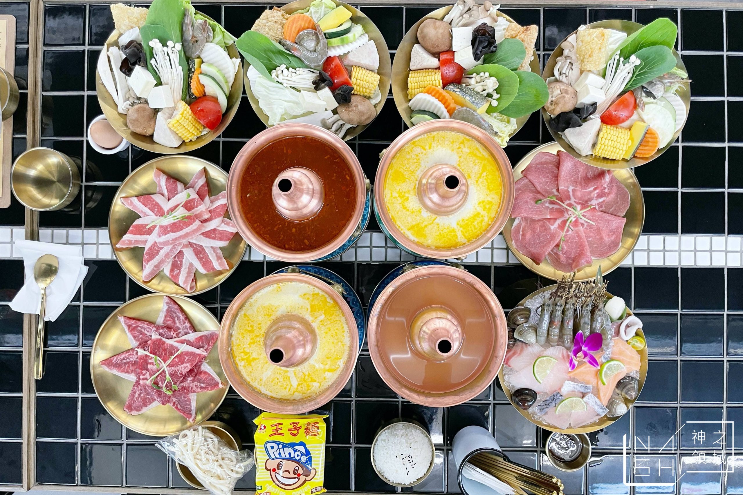 芳華火鍋公司