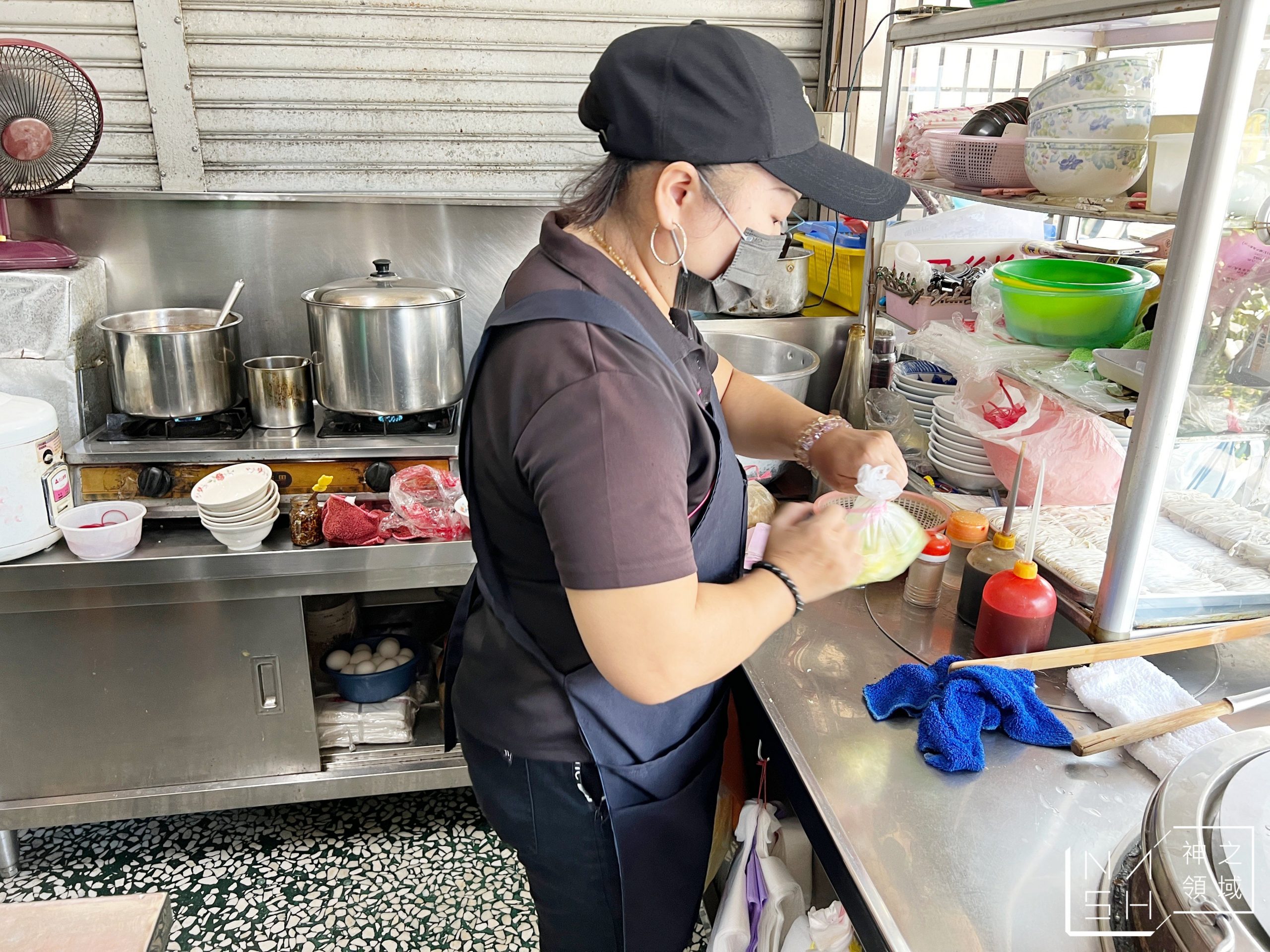 南京路老店麵食館