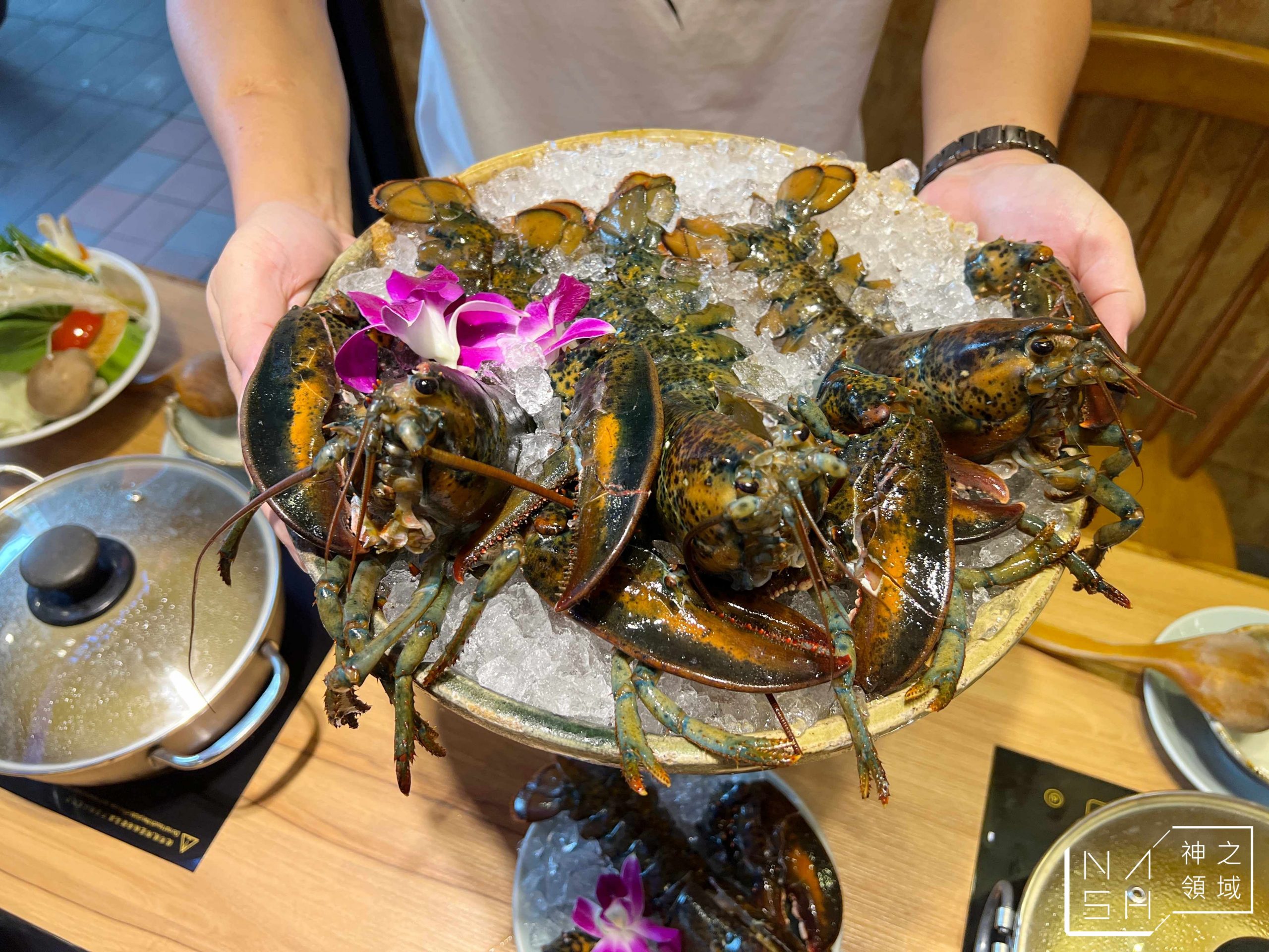 小海水產三重自強店