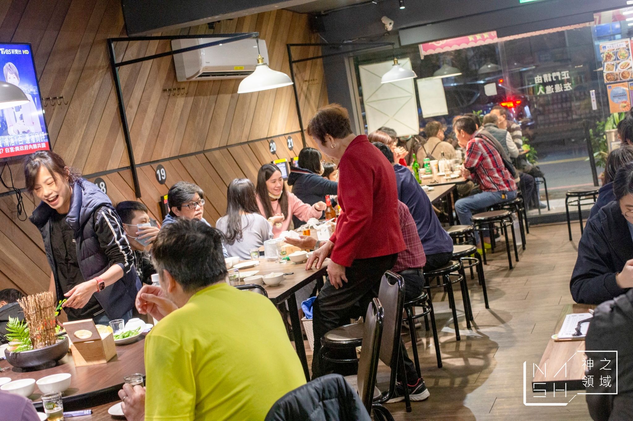 港都熱炒中和總店,港都熱炒 @Nash，神之領域