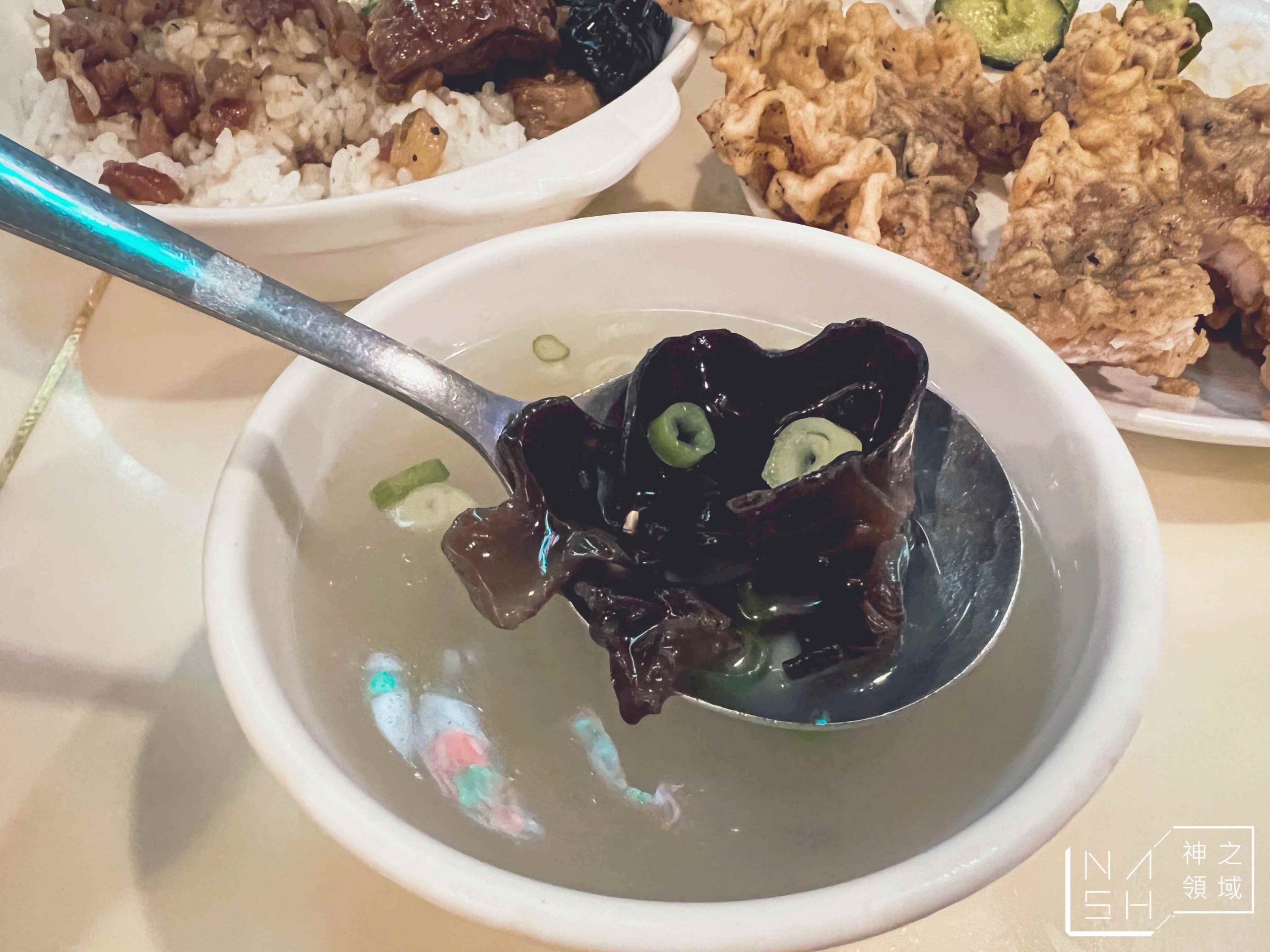 東一排骨總店
